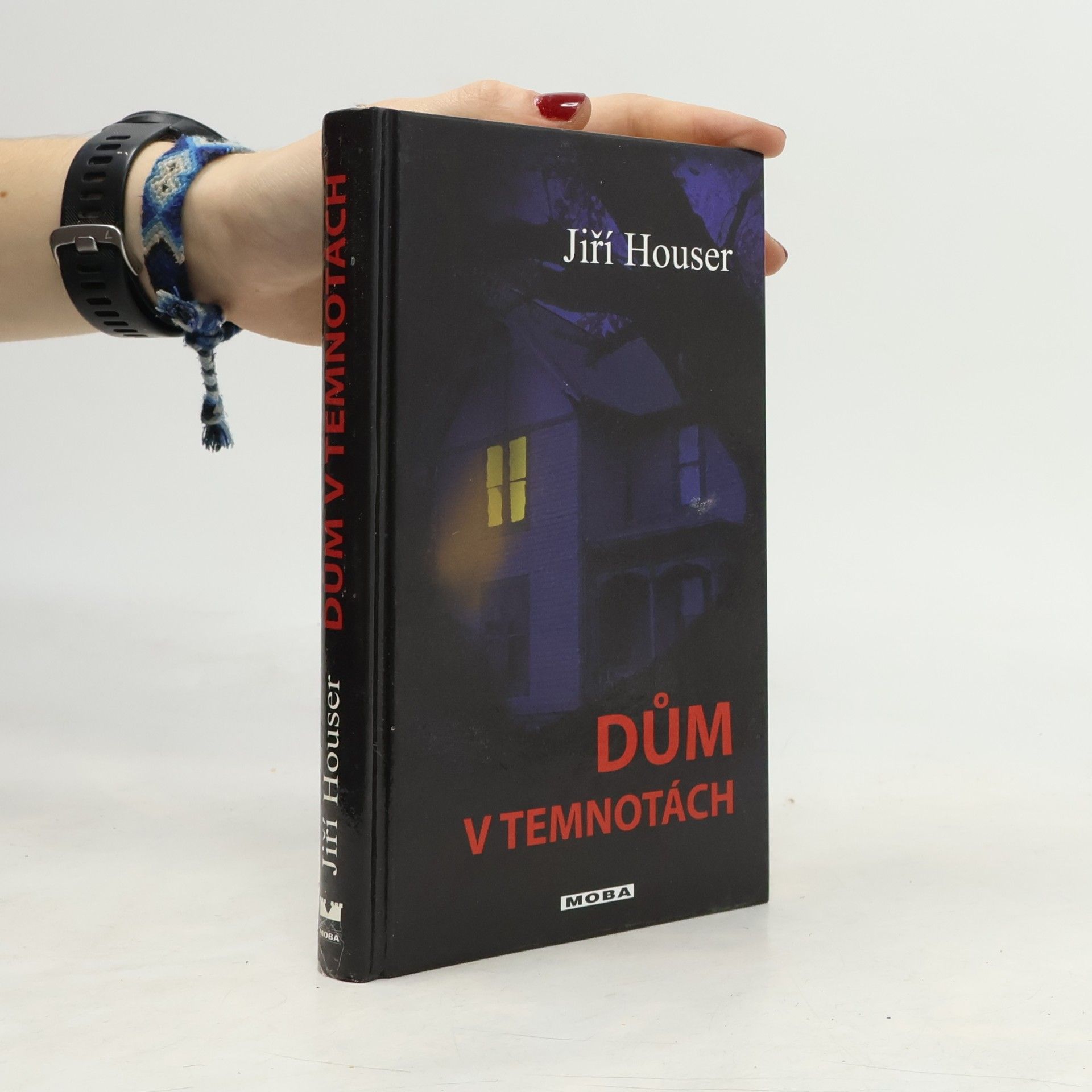 Dům v temnotách