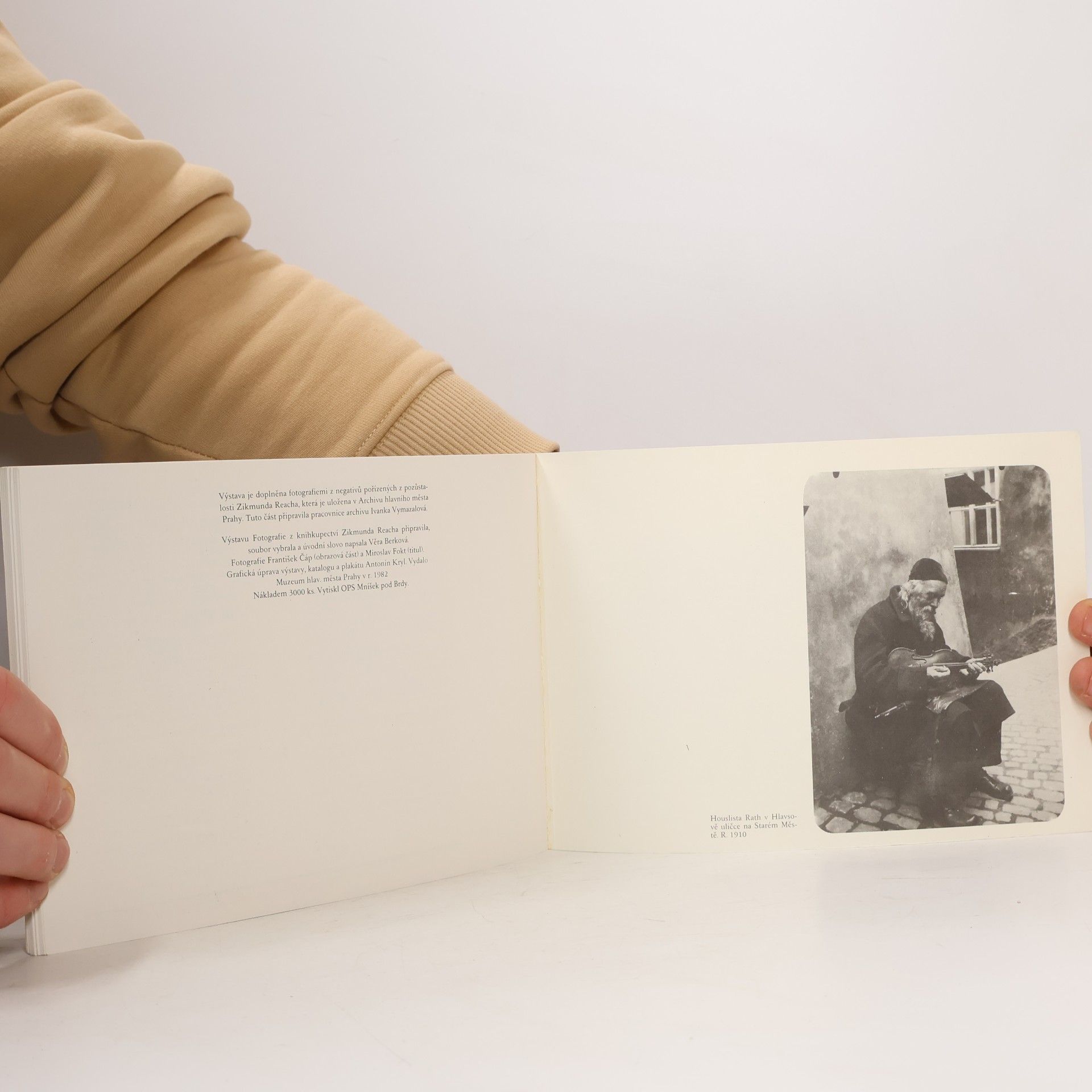 František Čáp Fotografie z knihkupectví Zikmunda Reacha