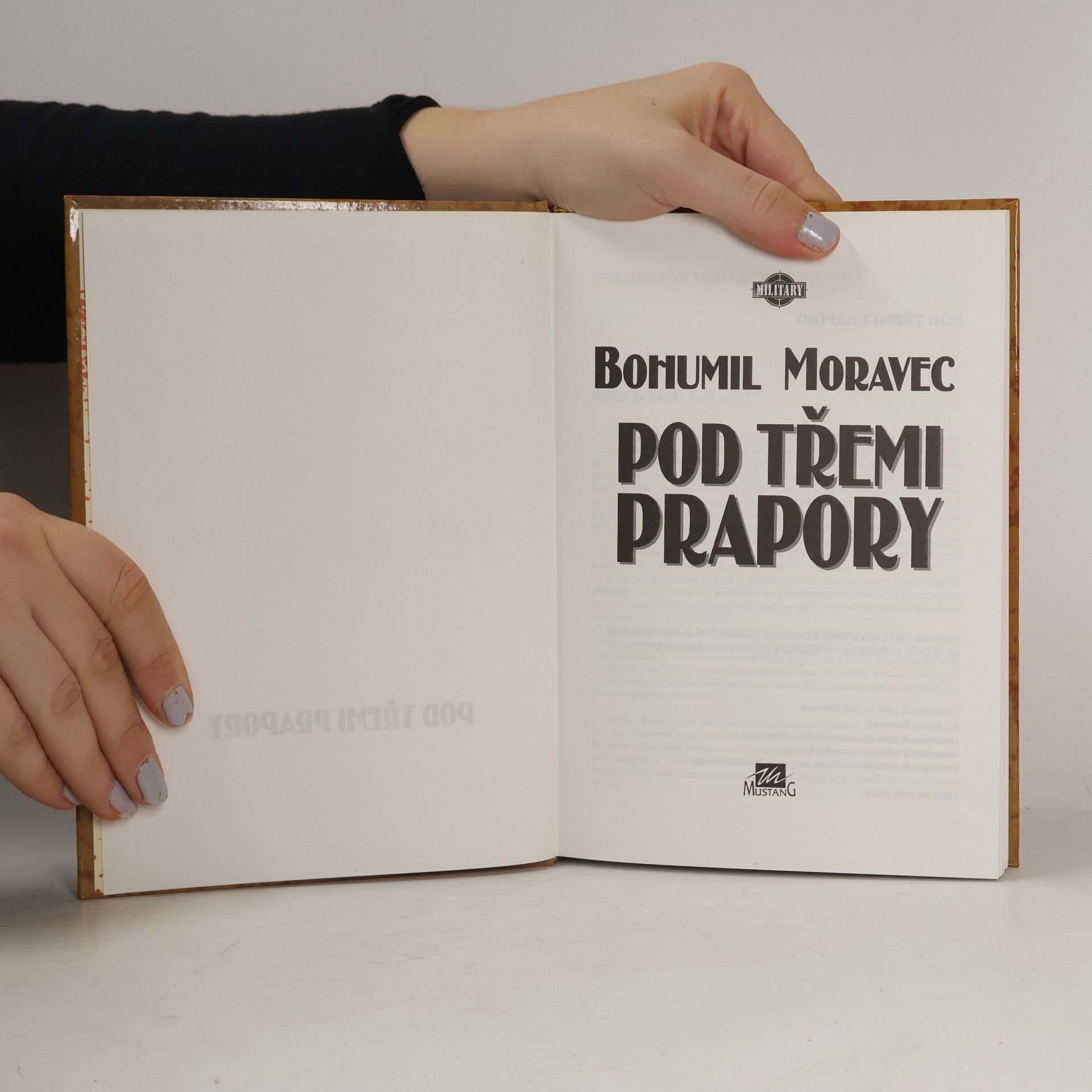 Bohumil Moravec Pod třemi prapory
