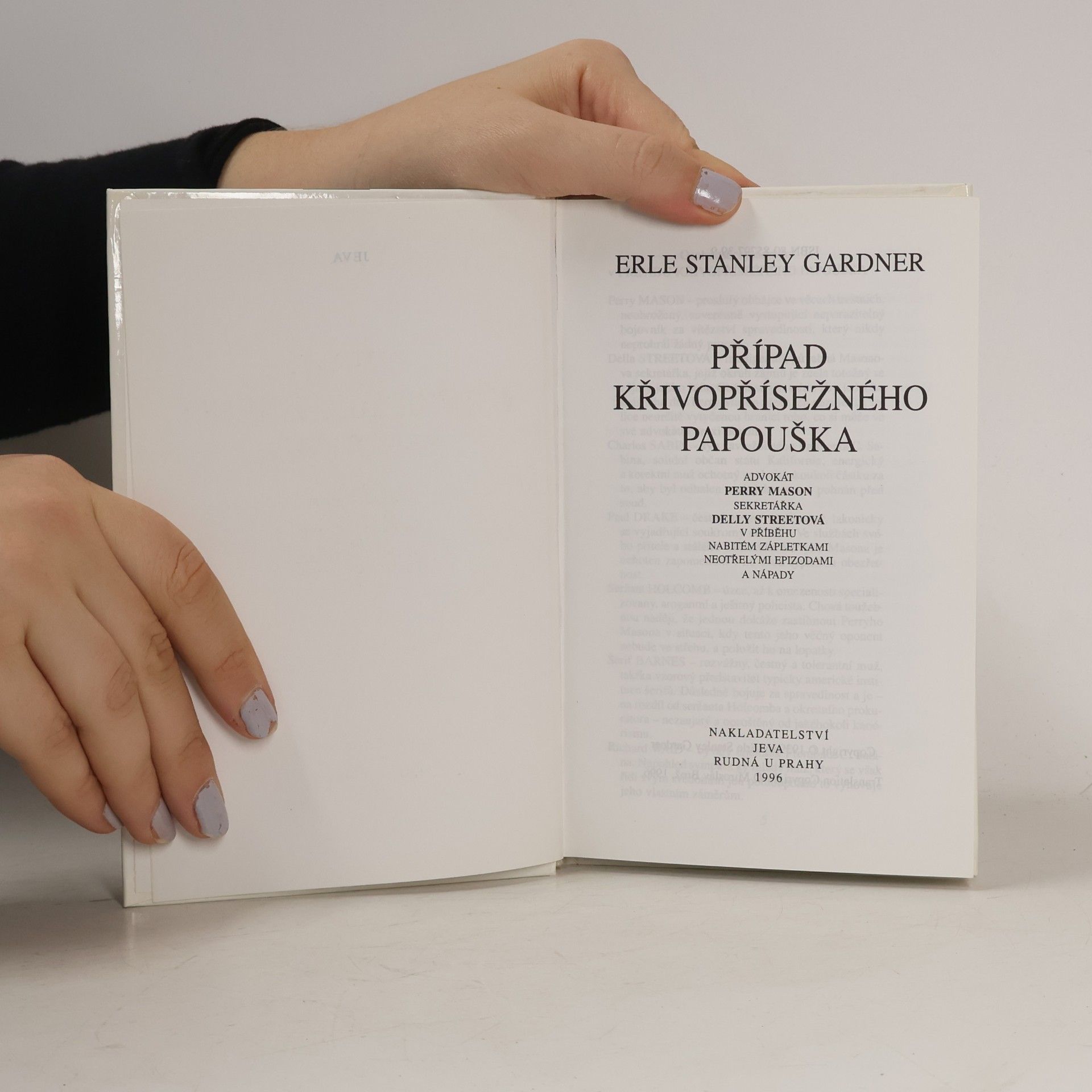 Erle Stanley Gardner Případ křivopřísežného papouška