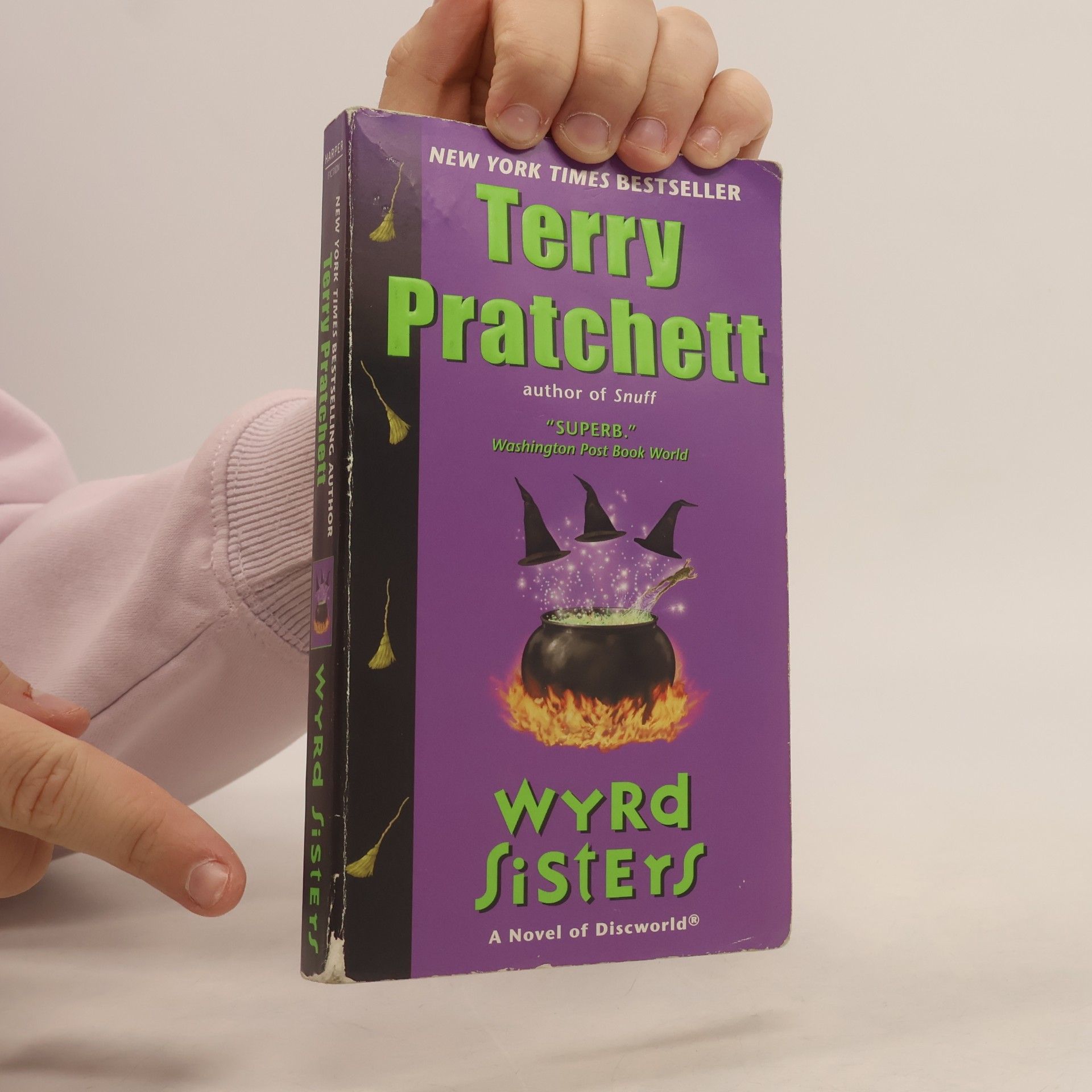 Terry Pratchett Wyrd Sisters
