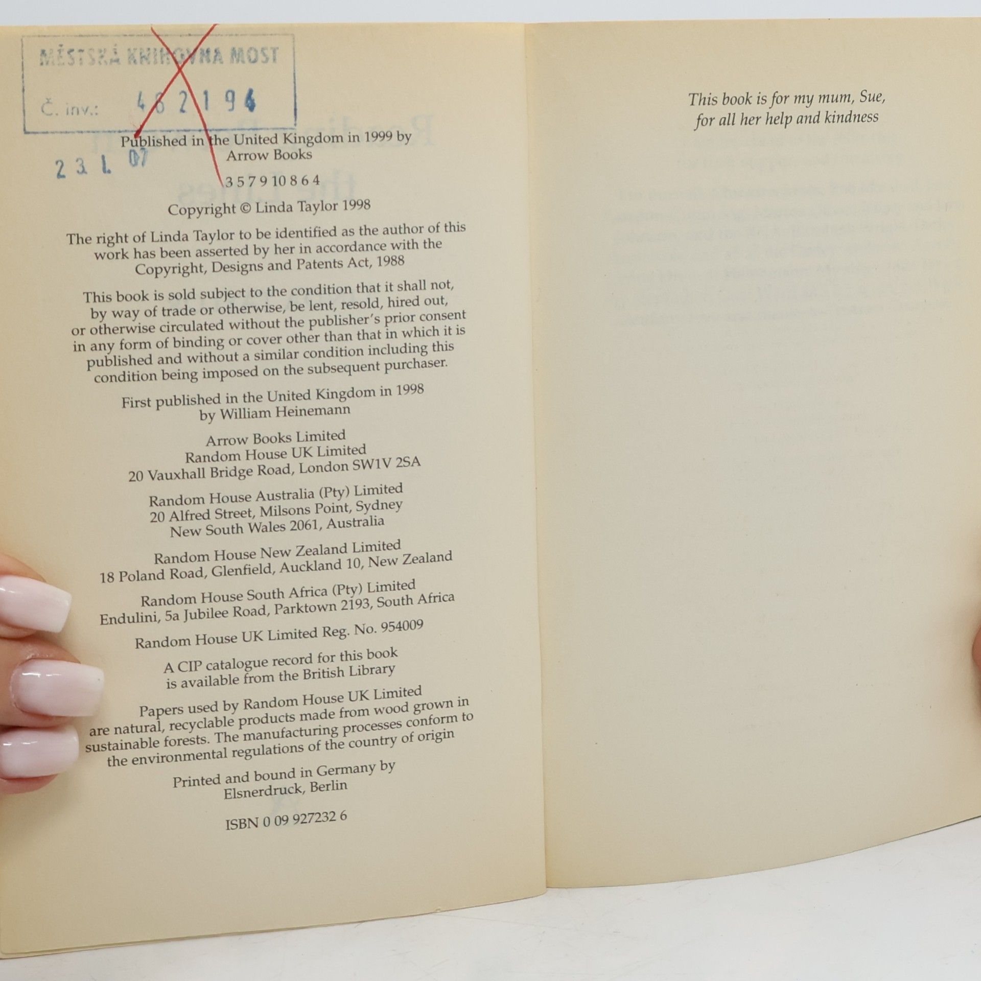 Linda Taylor Reading Between the Lines