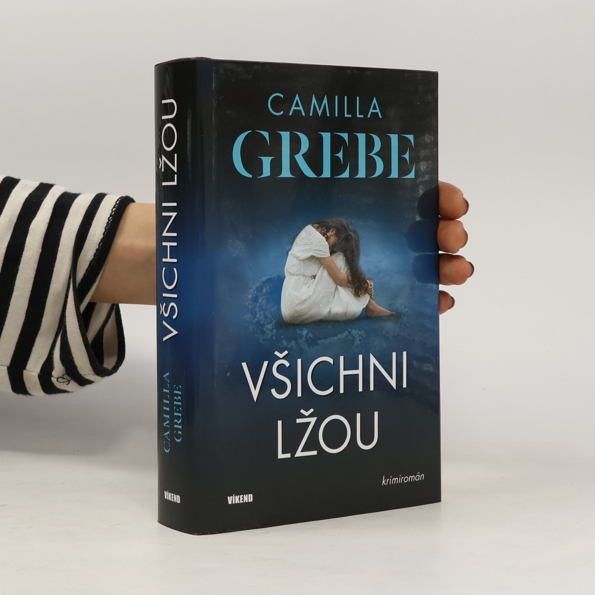 Všichni lžou