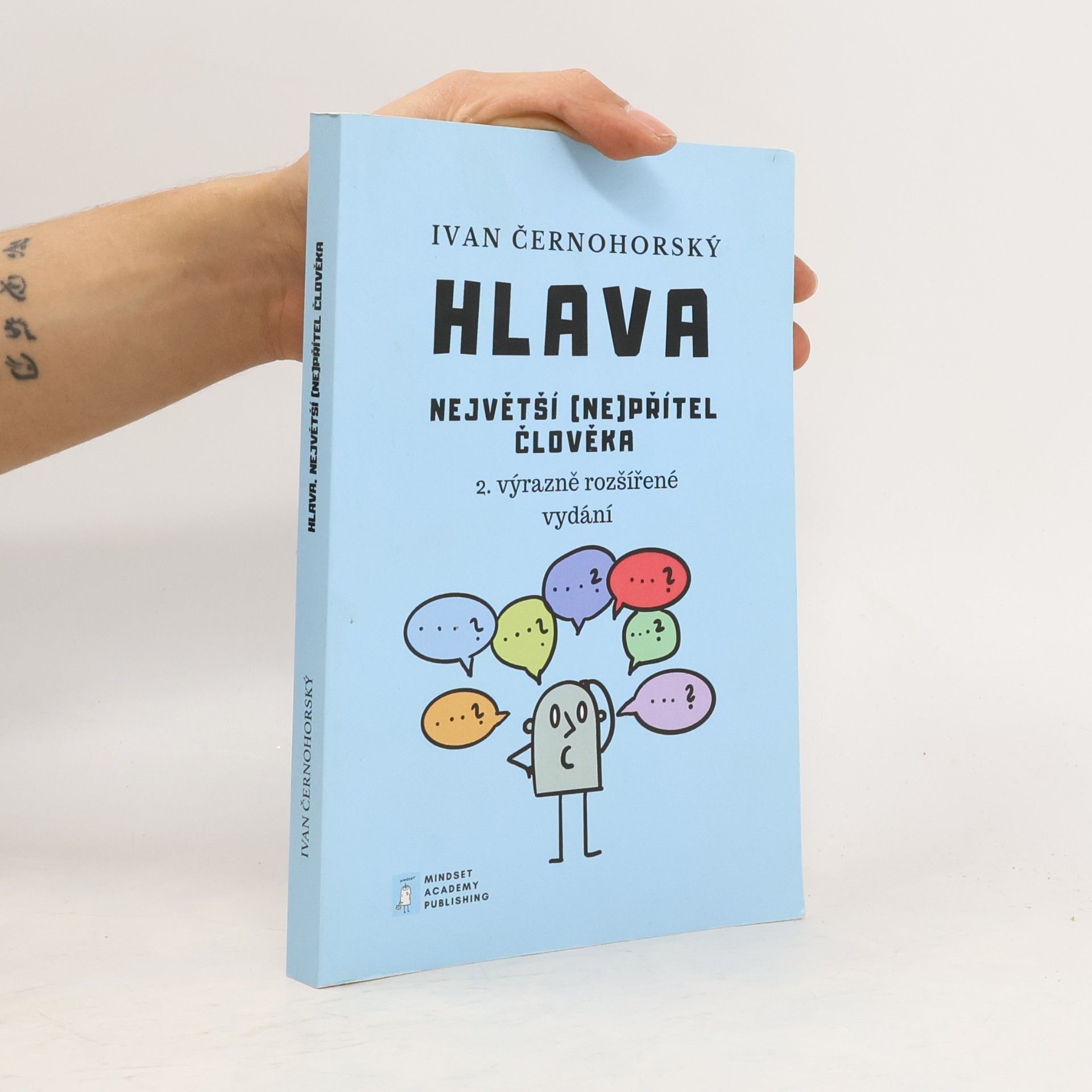 Hlava, největší (ne)přítel člověka