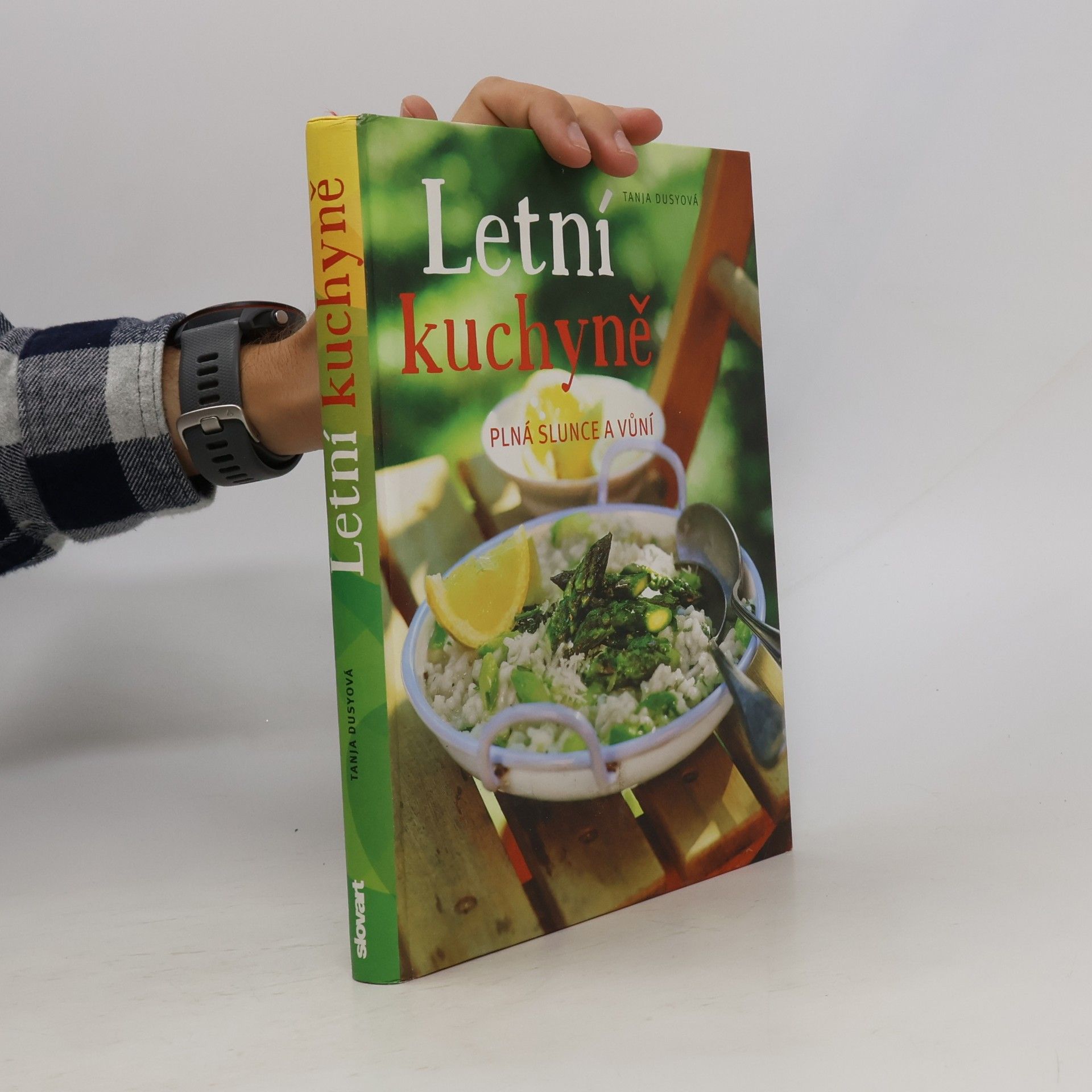 Tanja Dusy Letní kuchyně plná slunce a vůní