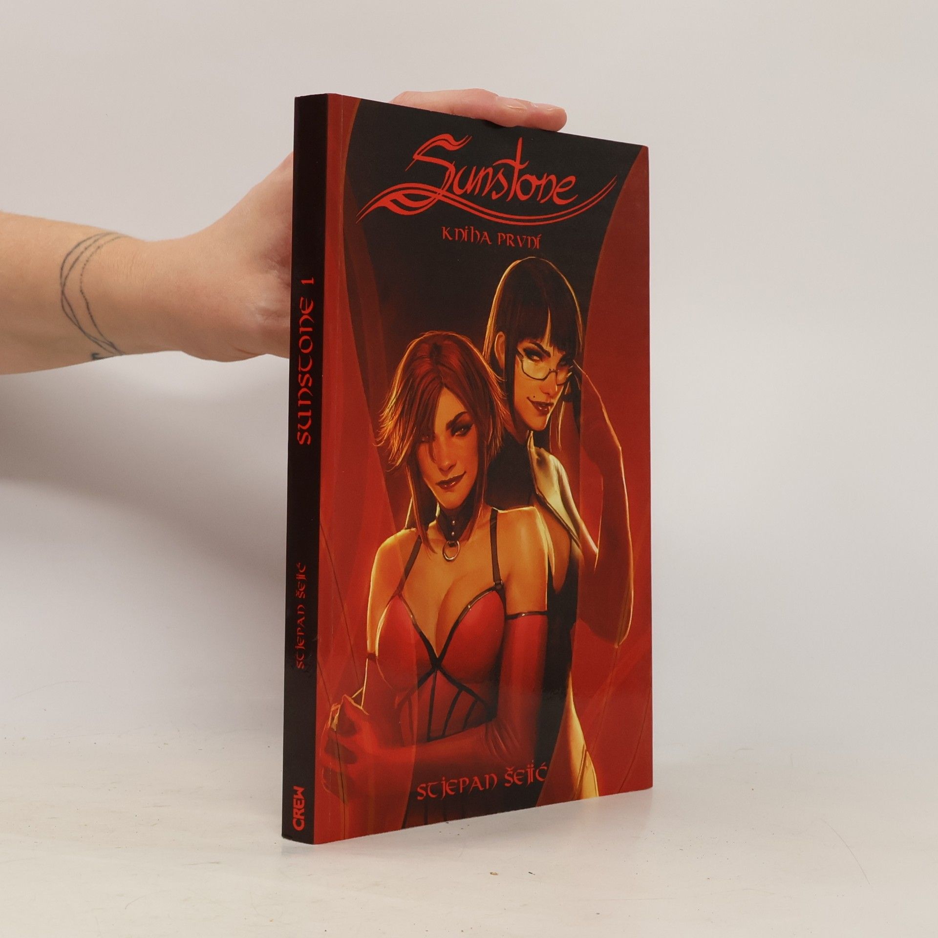 Sunstone: Kniha první