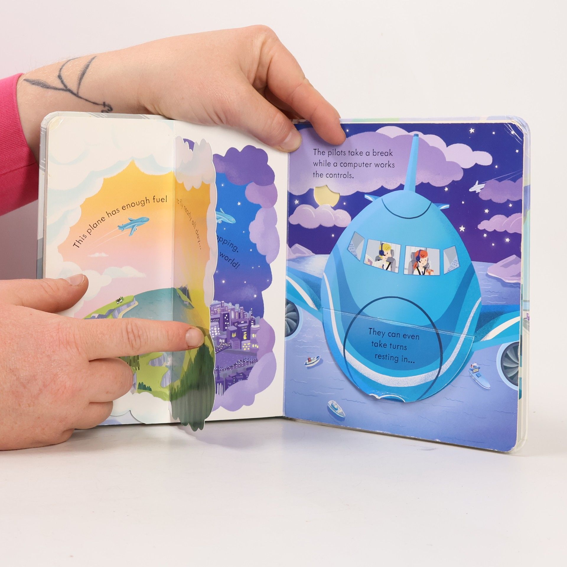 Lara Bryan Peep inside how a plane works