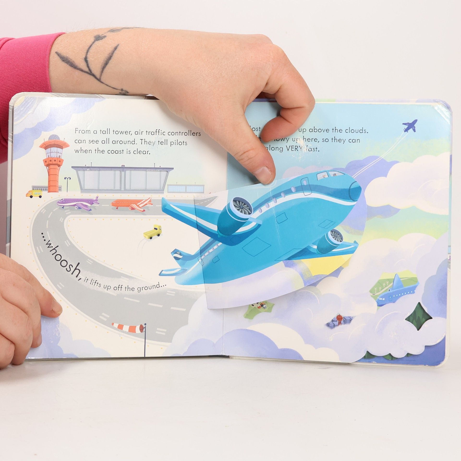 Lara Bryan Peep inside how a plane works