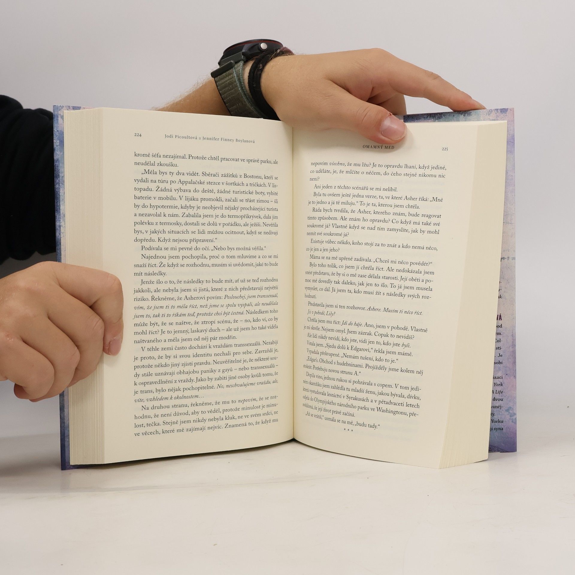 Jodi Picoult Omamný med