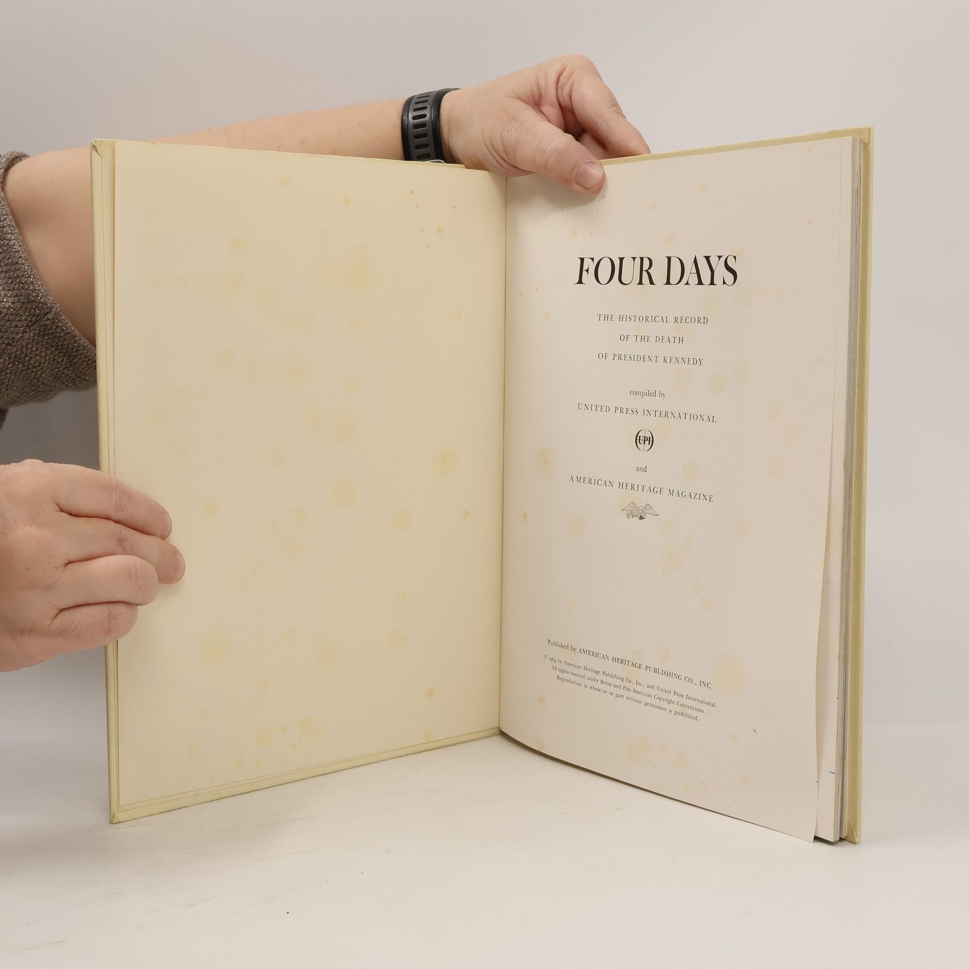 Collectif d'auteurs Four Days