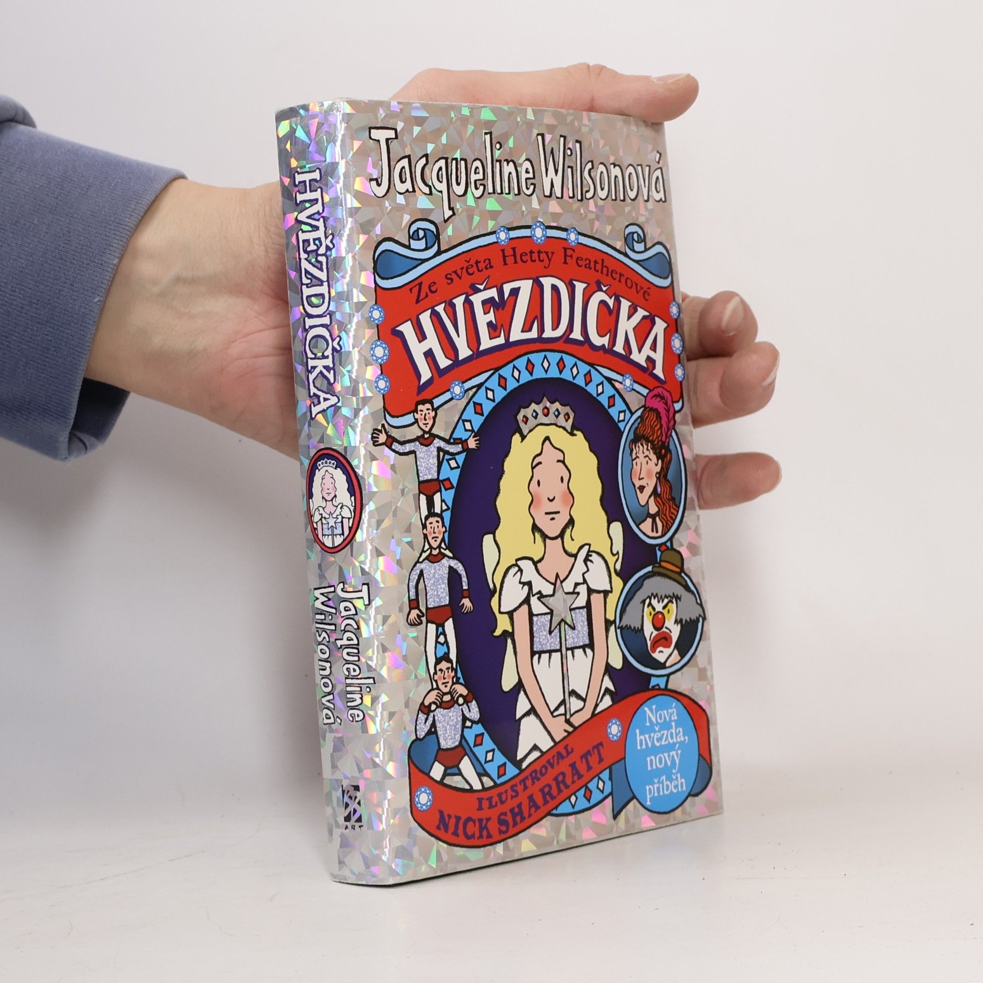Jacqueline Wilson Hvězdička: Ze světa Hetty Featherové