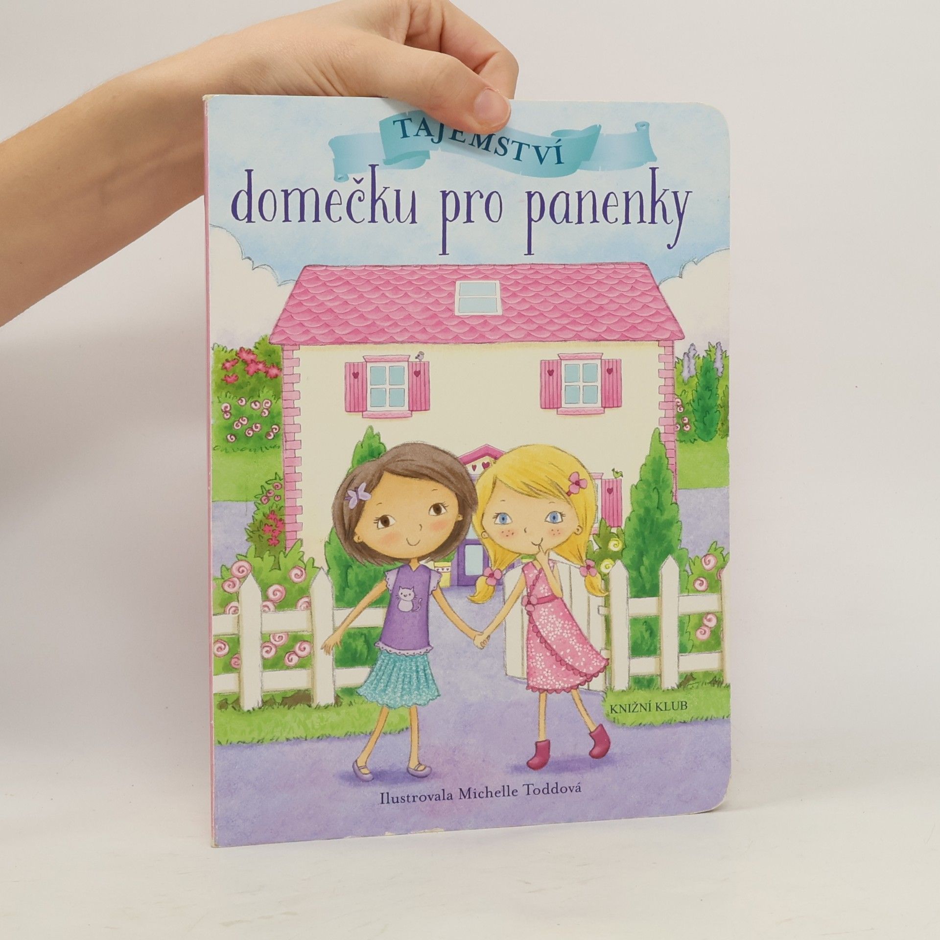 Collectif d'auteurs Tajemství domečku pro panenky