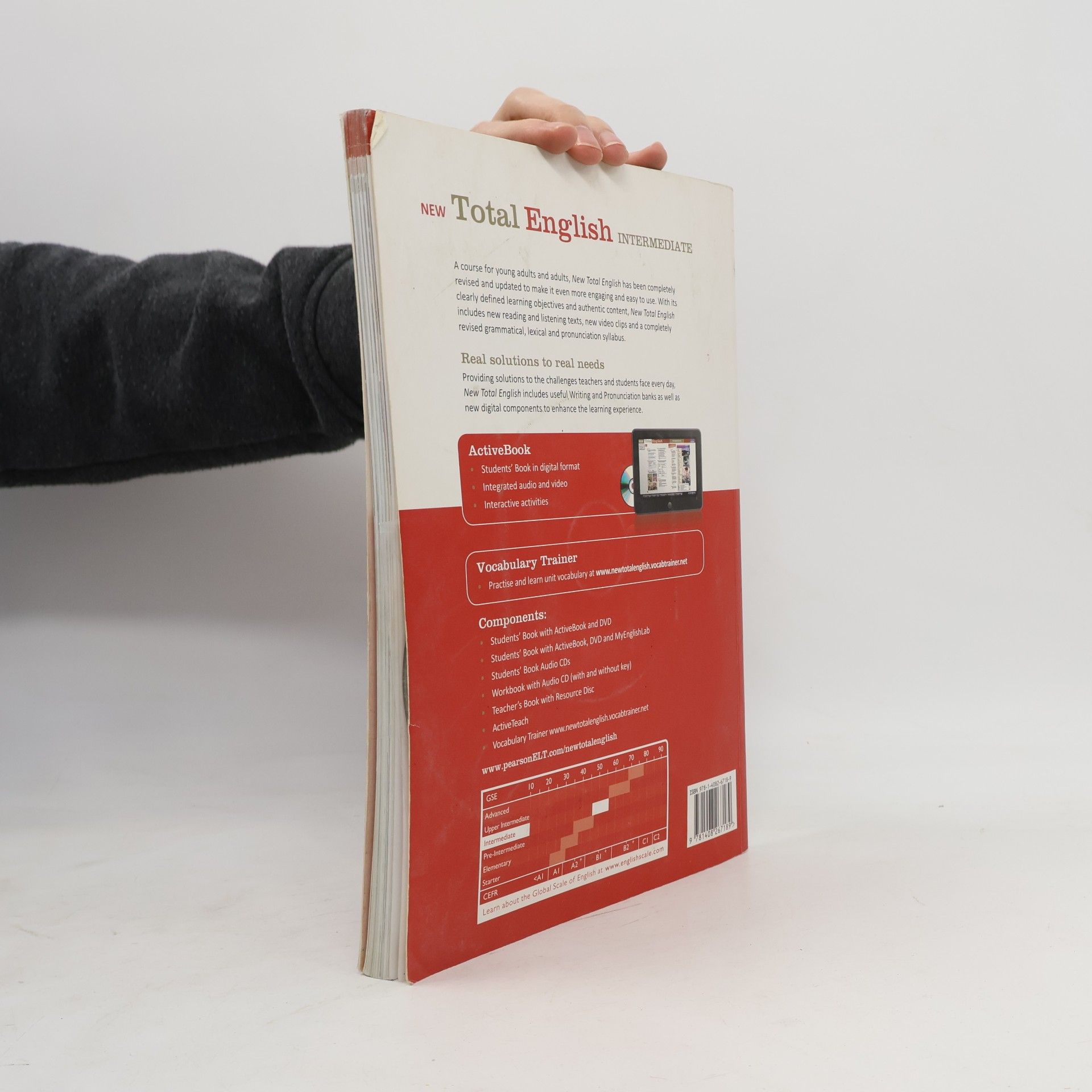 Rachael Roberts New Total English: Intermediate: Students' book