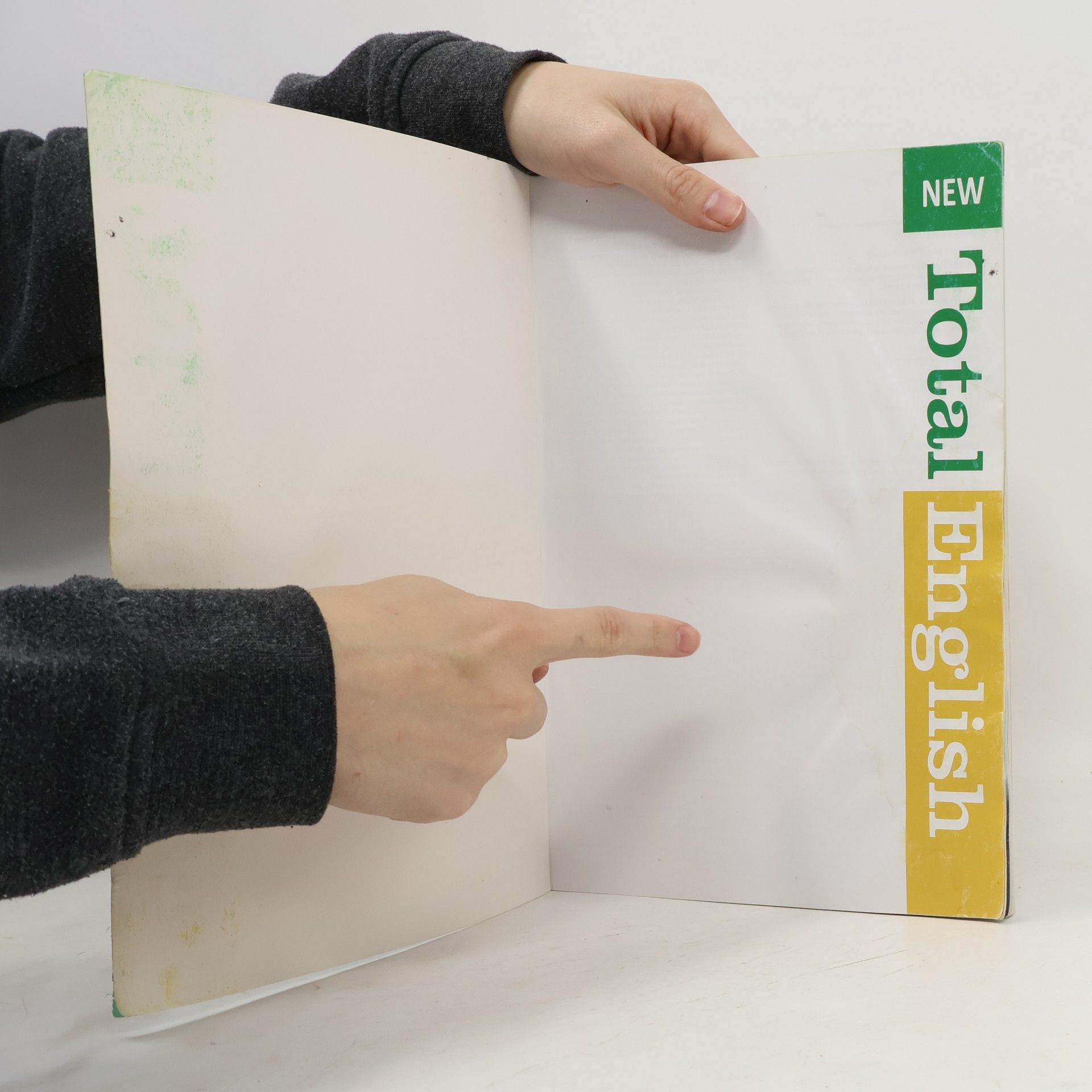 Jonathan Bygrave New Total English Starter - Students Book with ActiveBook plus Vocabulary Trainer