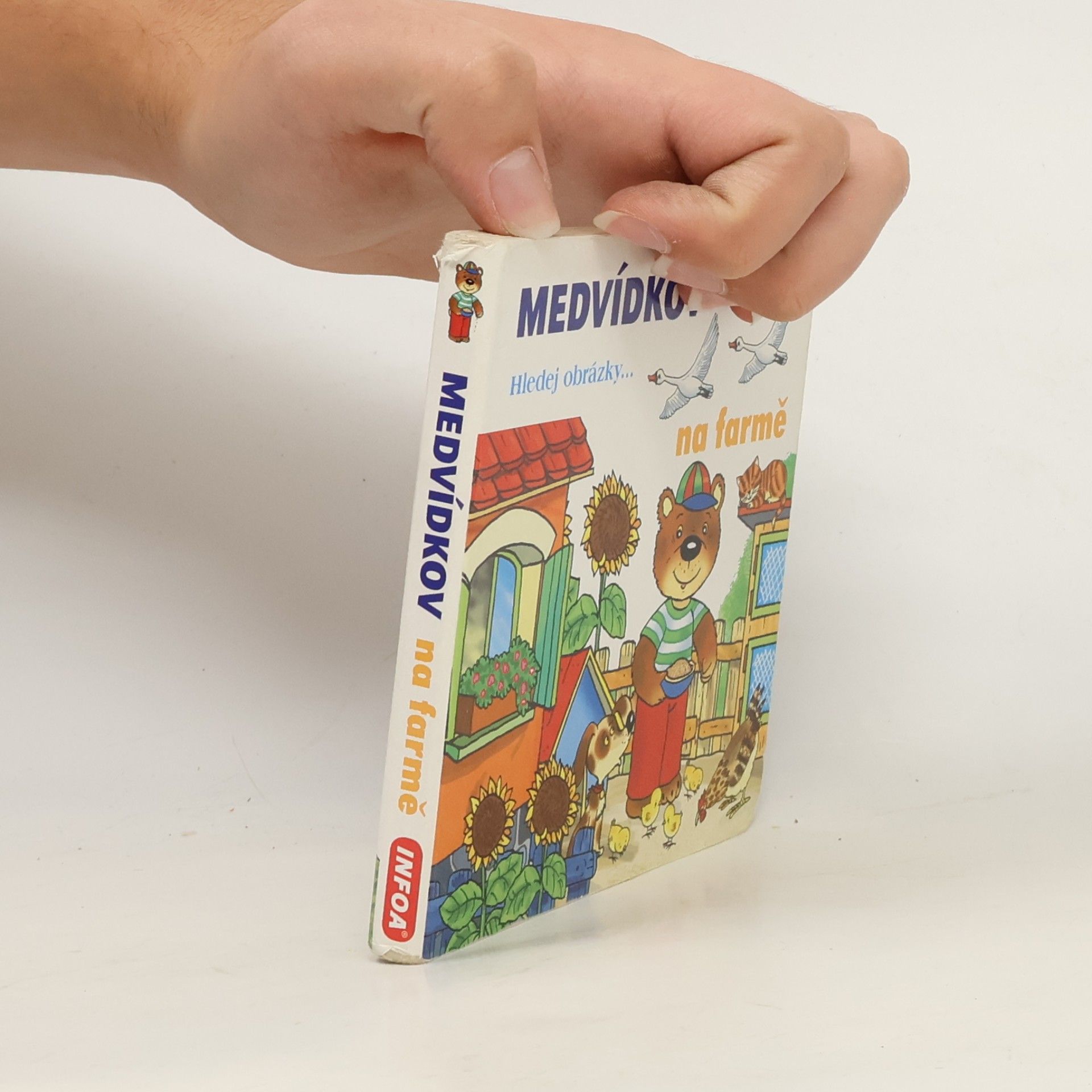 Antonín Šplíchal Medvídkov: hledej obrázky. Na farmě