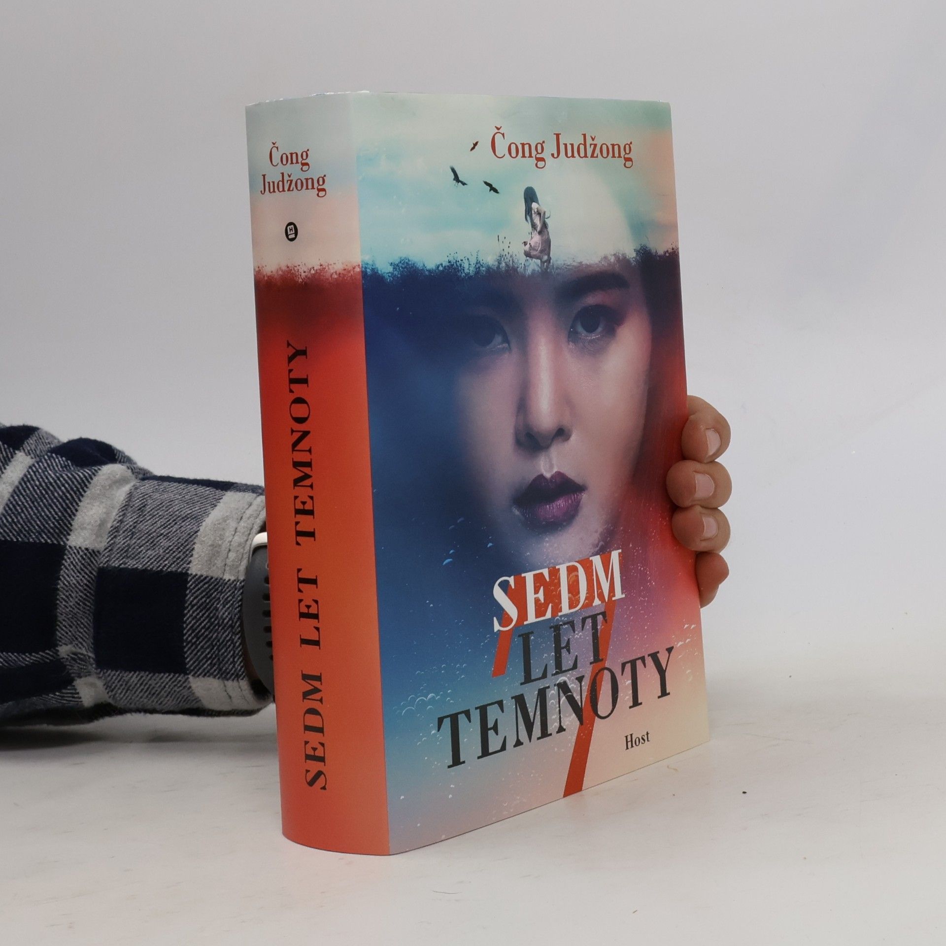 Sedm let temnoty