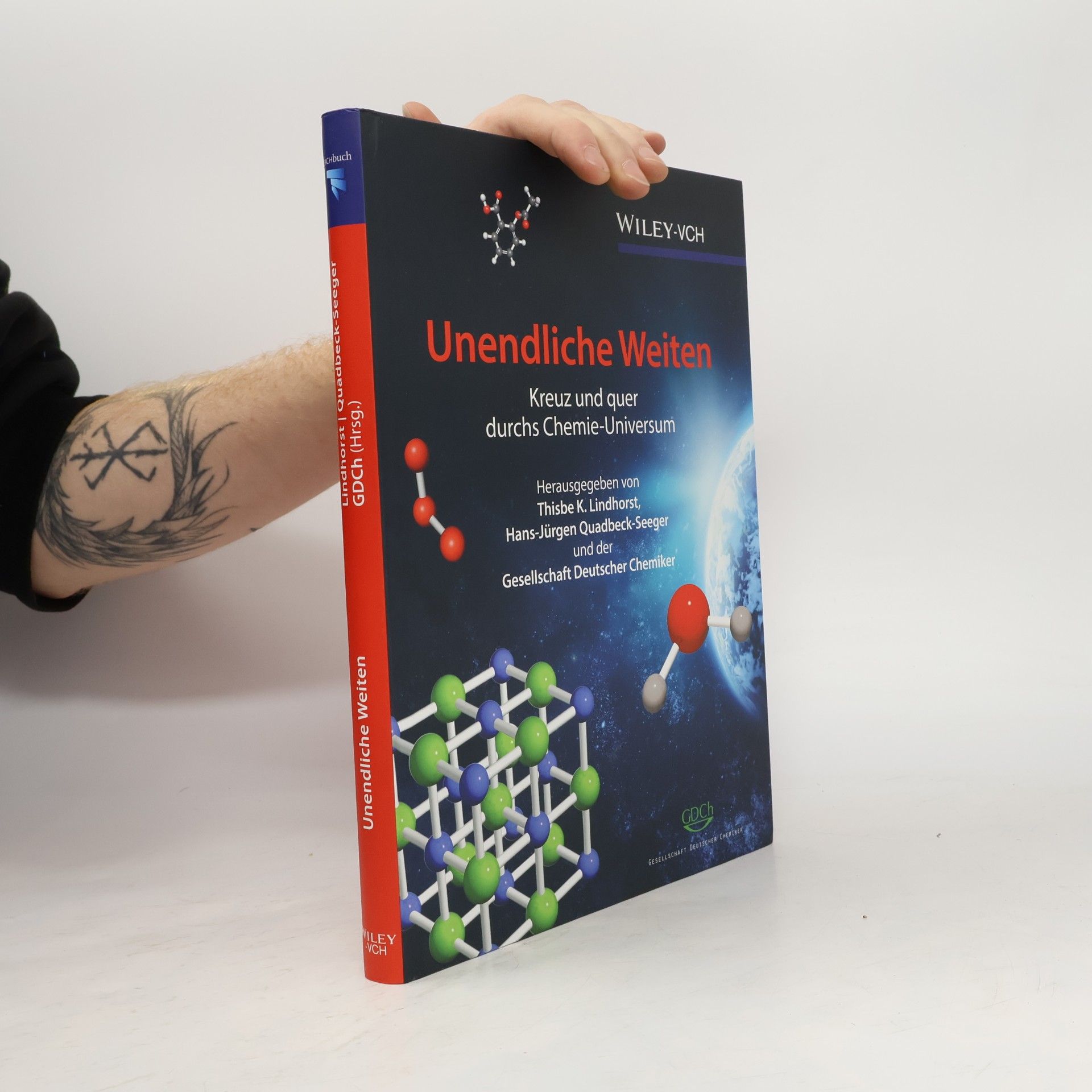 Thisbe K. Lindhorst Unendliche Weiten