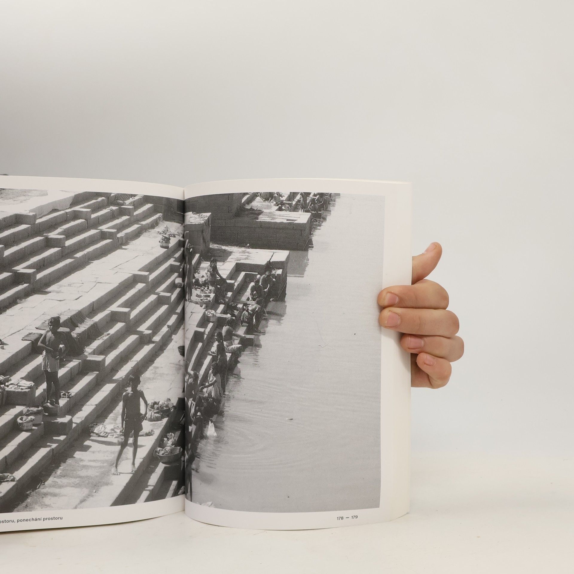 Herman Hertzberger Přednášky pro studenty architektury