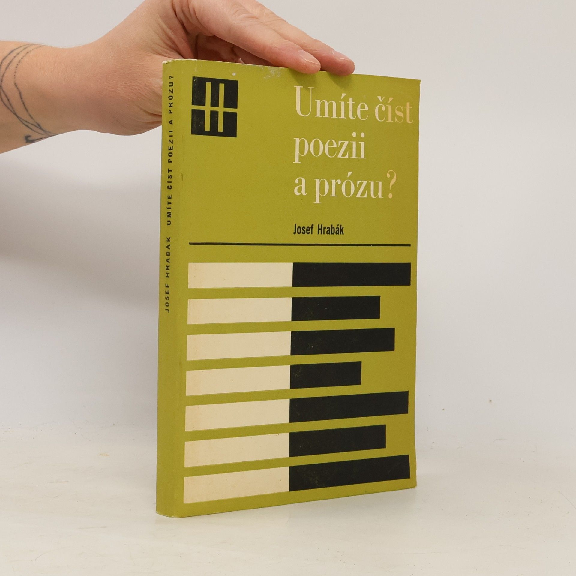 Umíte číst poezii a prózu?