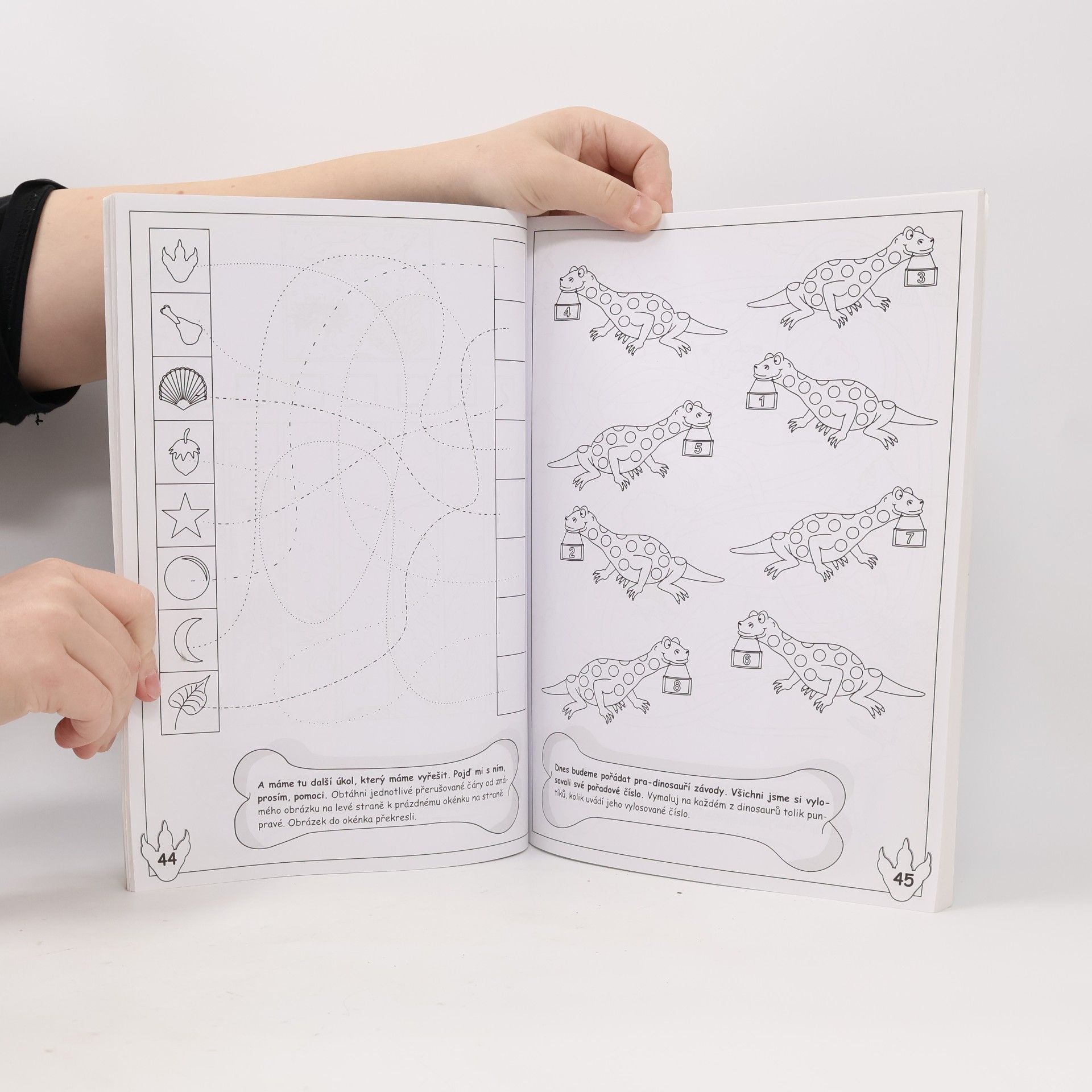 Jiří Nevěčný Bezva hrátky s dinosaurátky