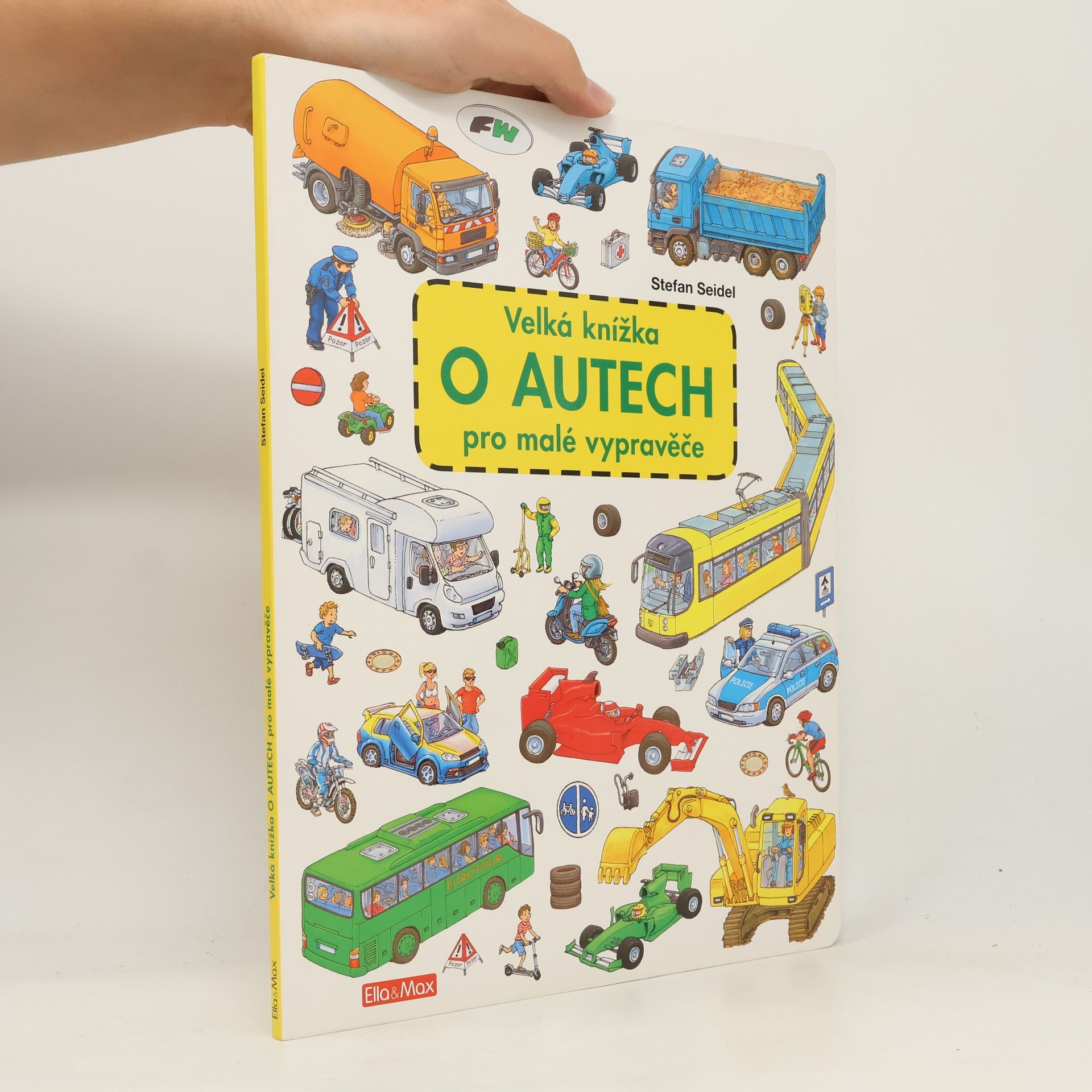 Velká knížka o autech pro malé vypravěče