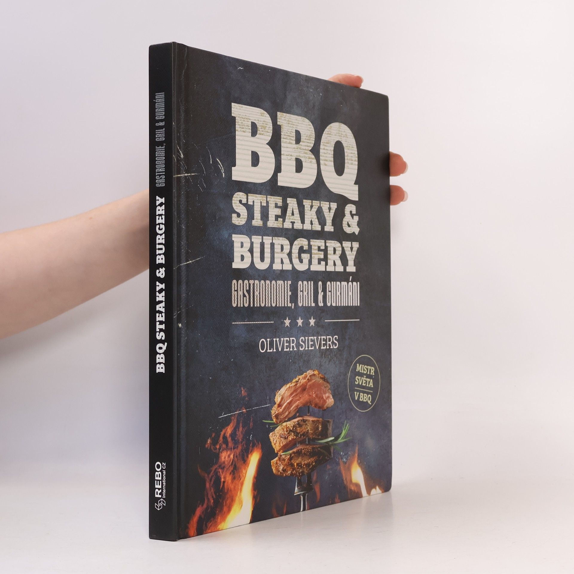 Barbecue steaky a burgery