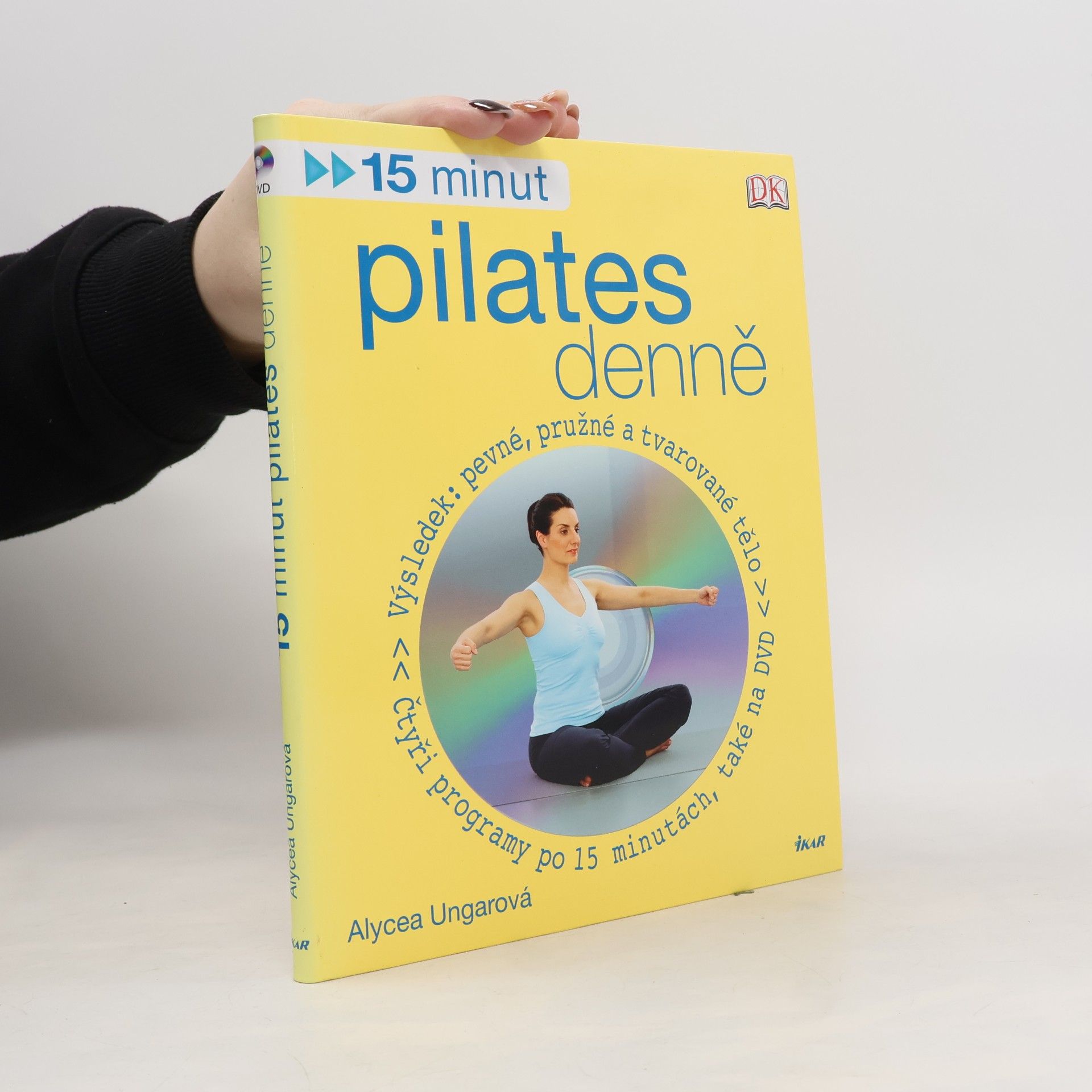 15 minut pilates denně
