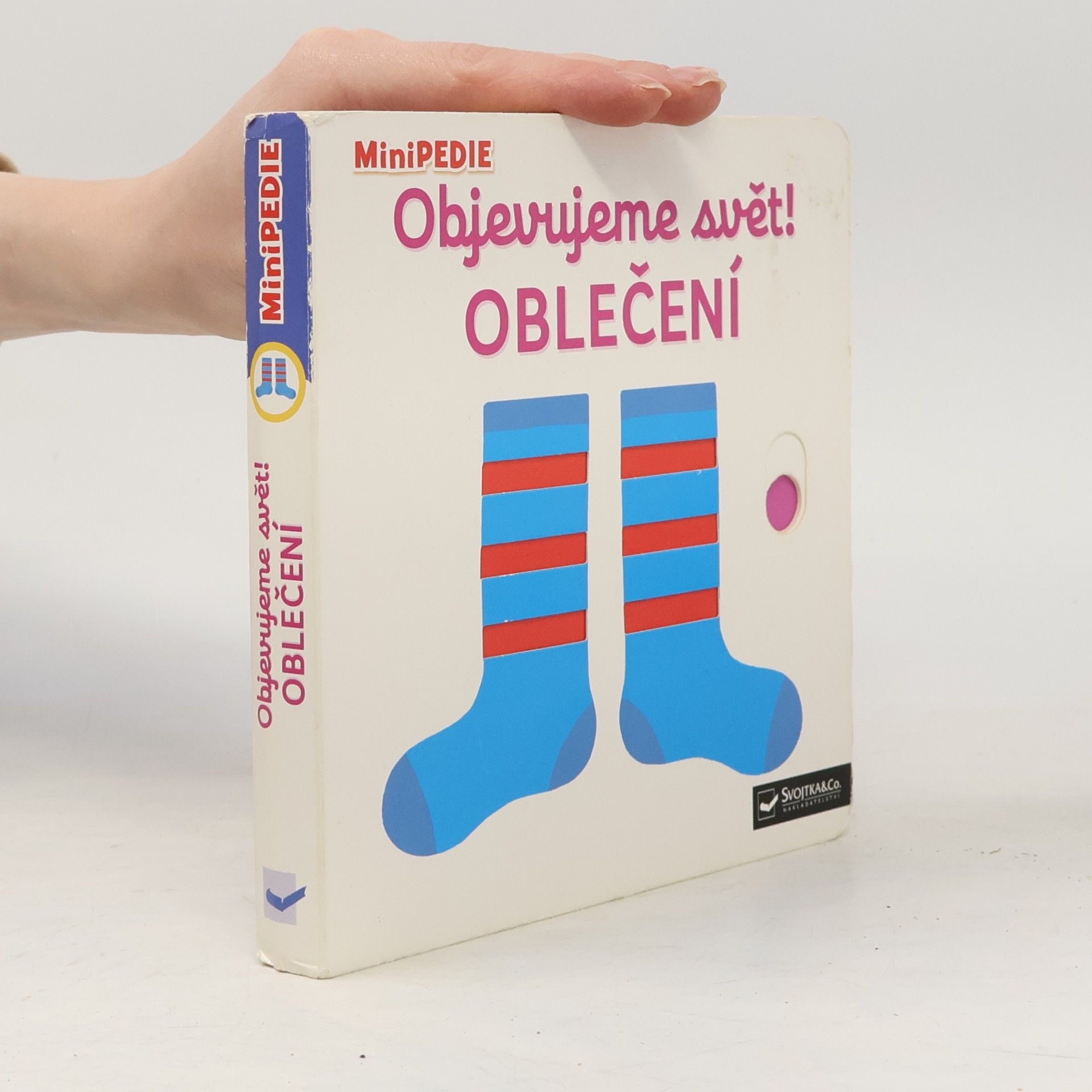 Nathalie Choux Objevujeme svět! Oblečení