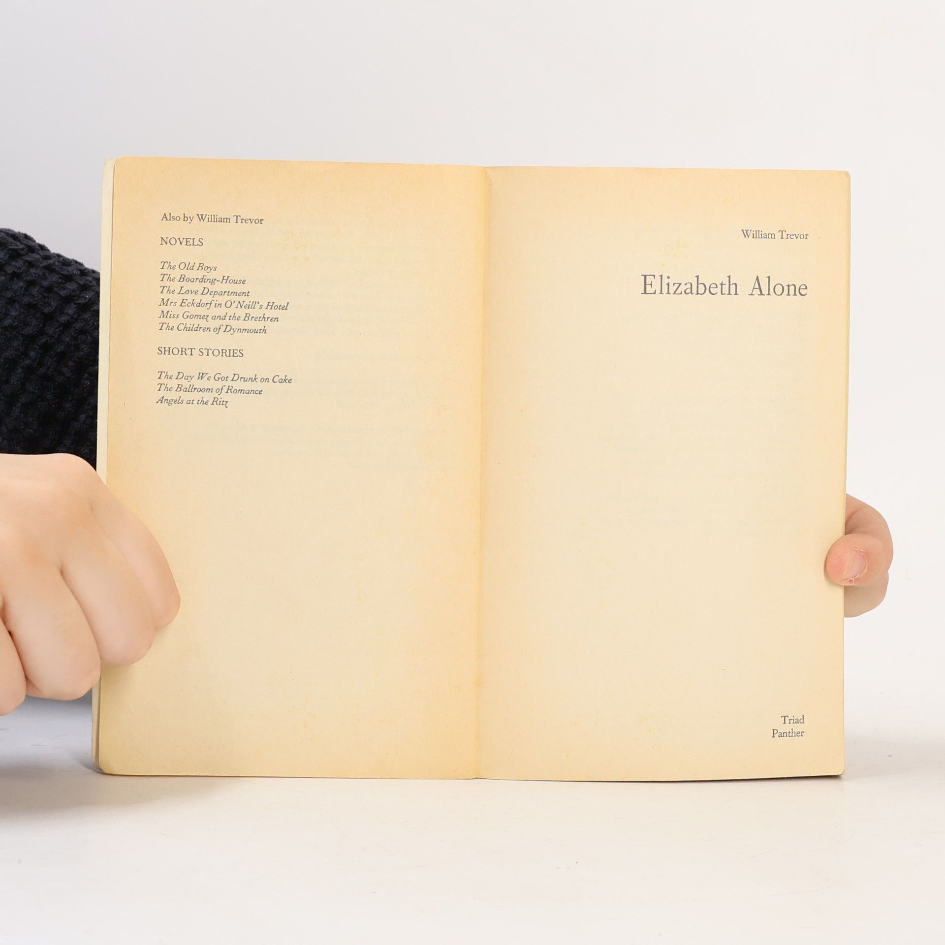 William Trevor Elizabeth Alone