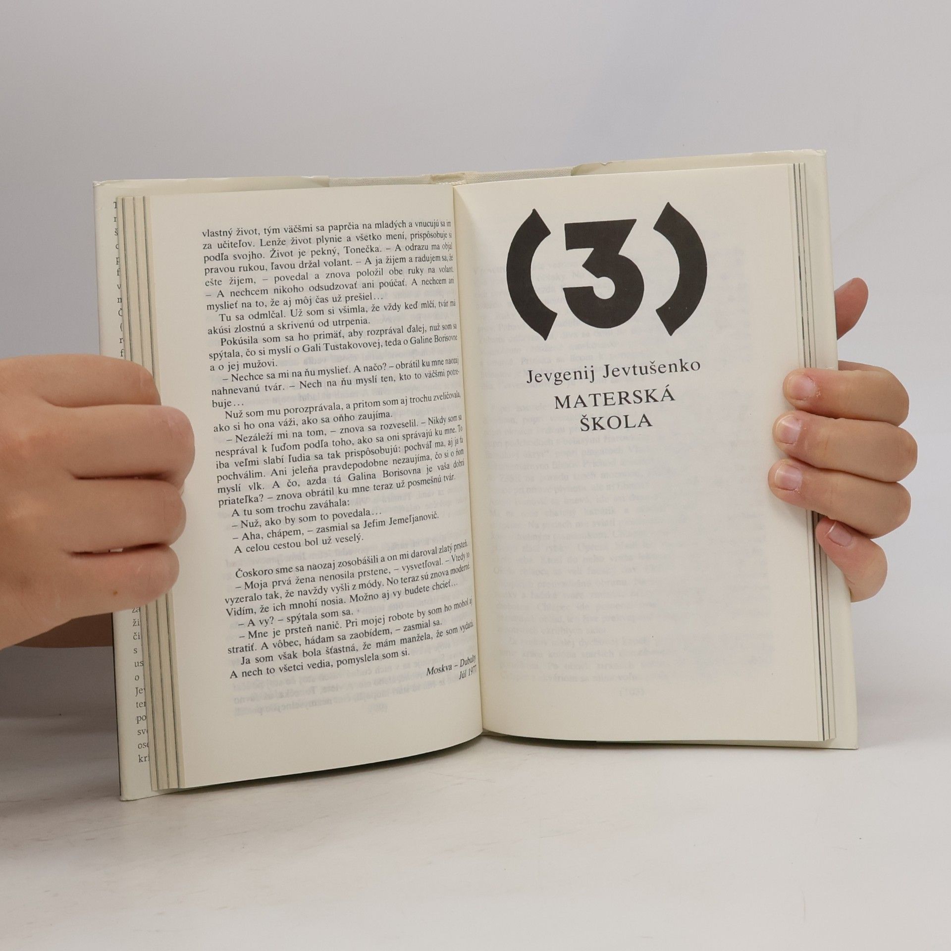 Autorenkollektiv Moskva slzám neverí. Prvý raz vydatí. Materská škola