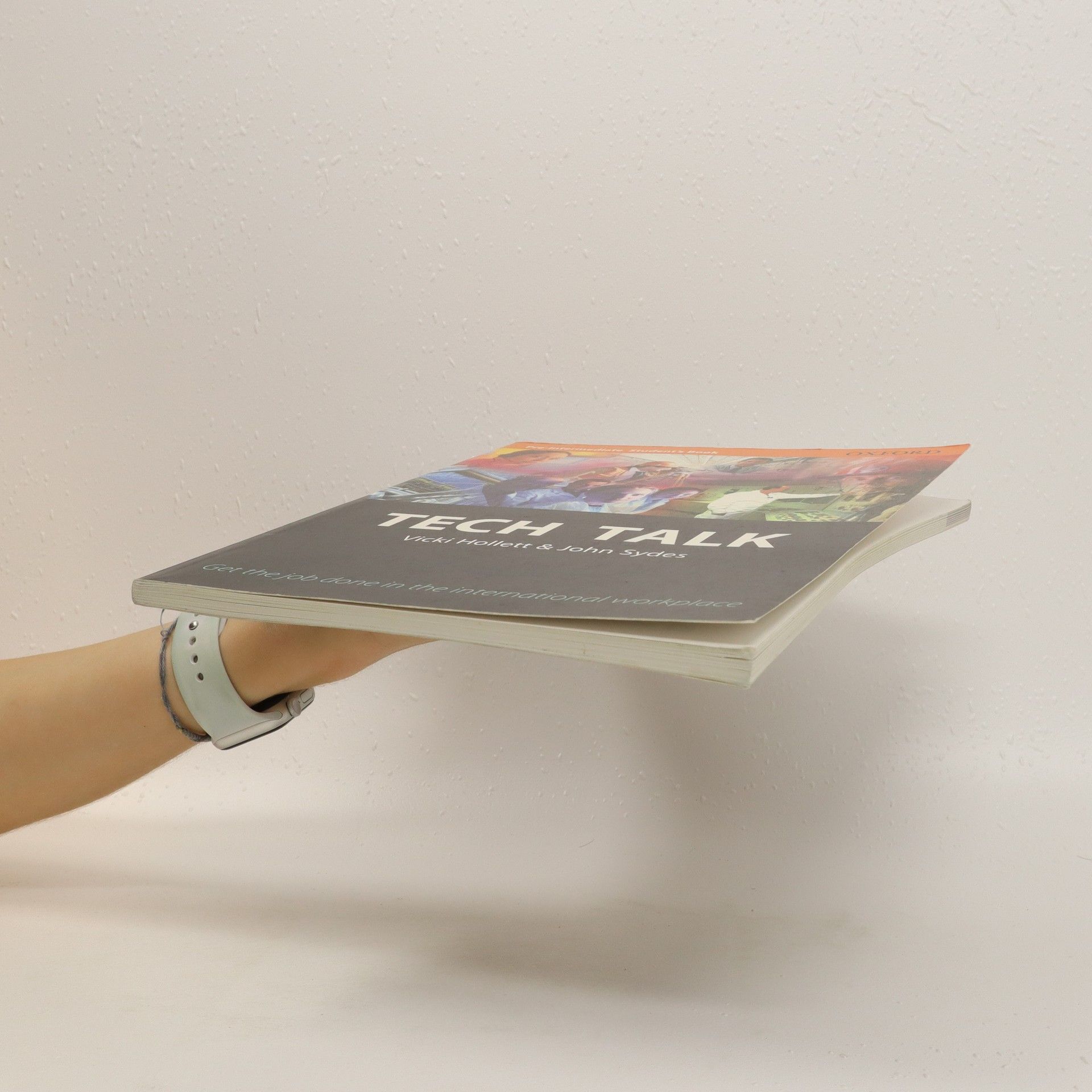 Vicki Hollett Tech Talk. Pre-Intermediate Student´s Book