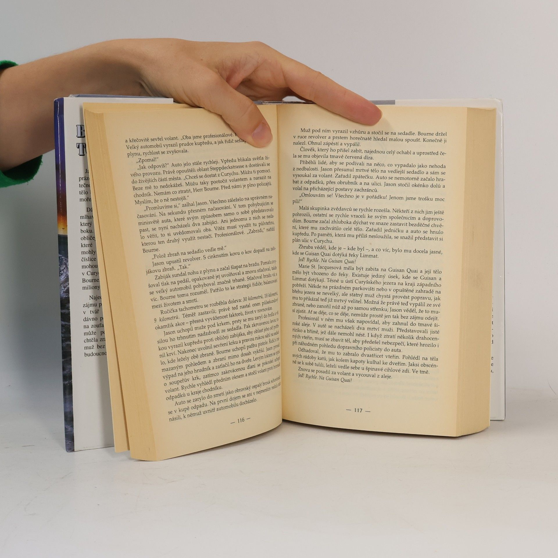 Robert Ludlum Bourneova totožnost