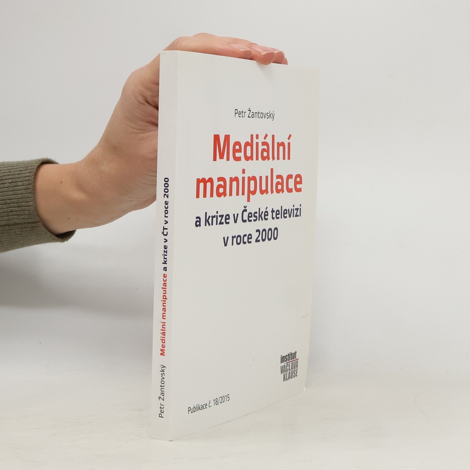 Mediální manipulace a krize v České televizi v roce 2000