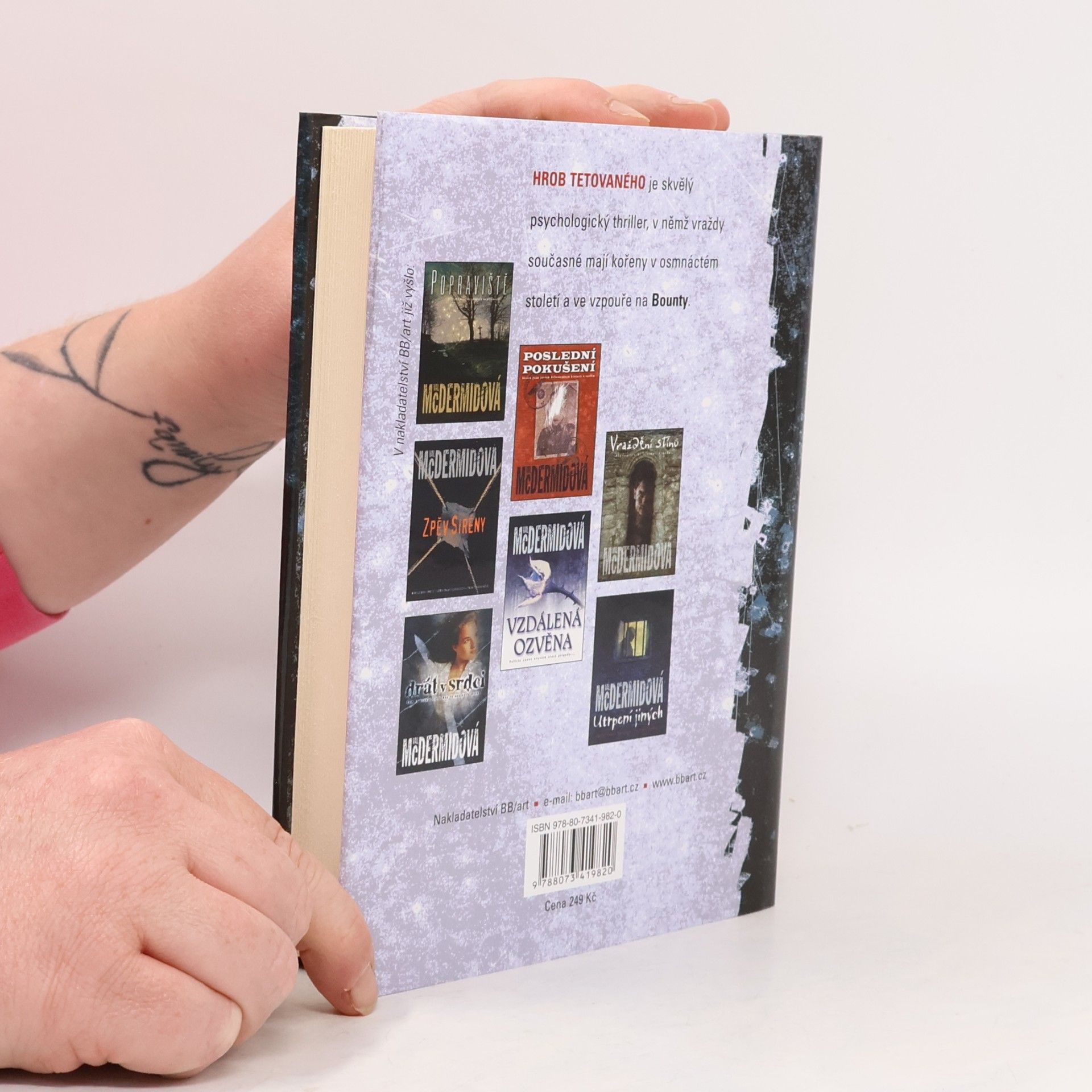 Val McDermid Hrob tetovaného