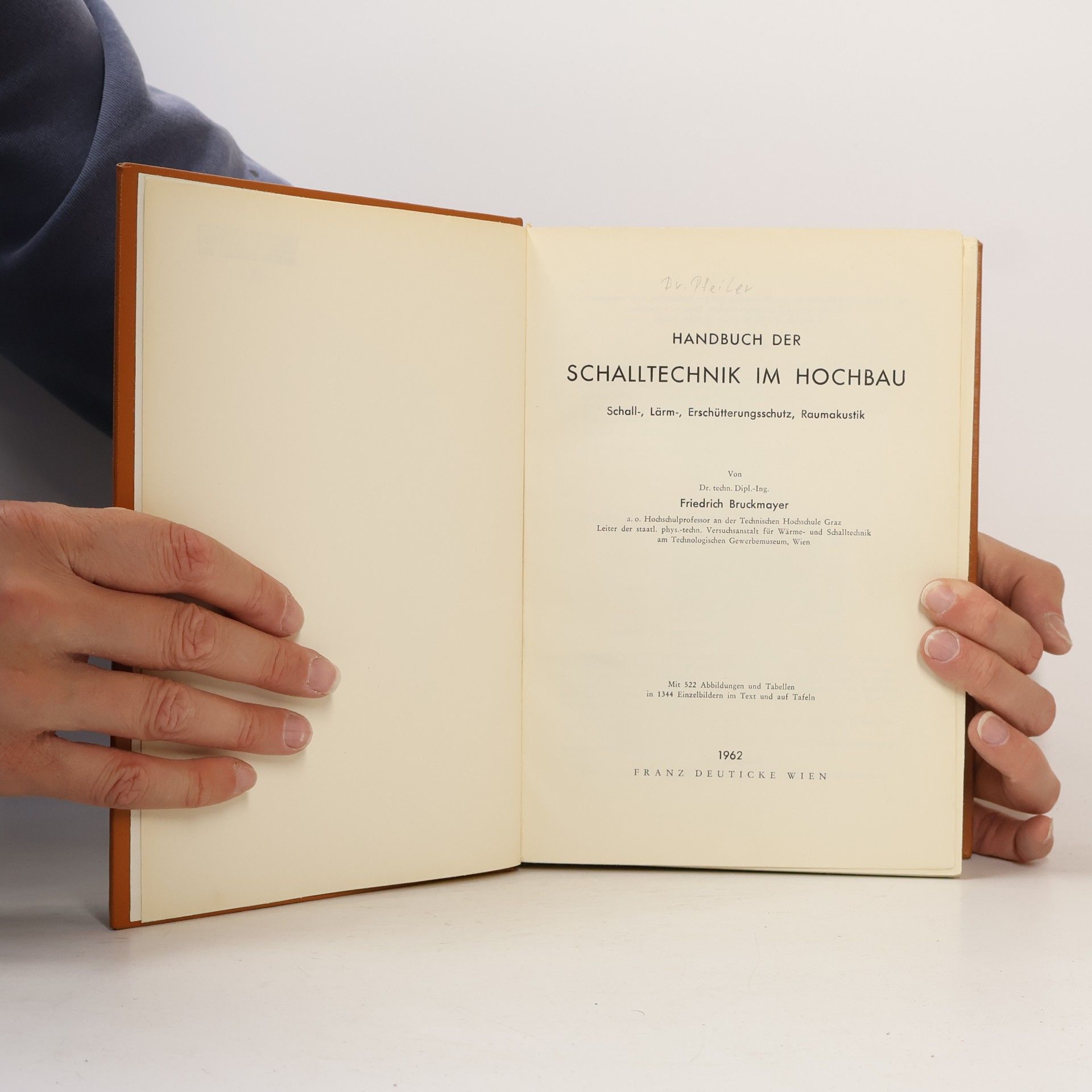 Friedrich Bruckmayer SCHALLTECHNIK IM HOCHBAU