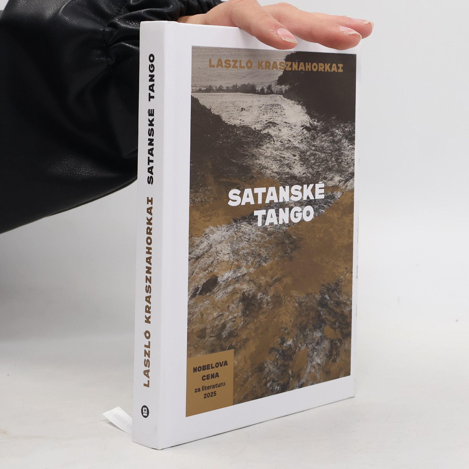 László Krasznahorkai Satanské tango