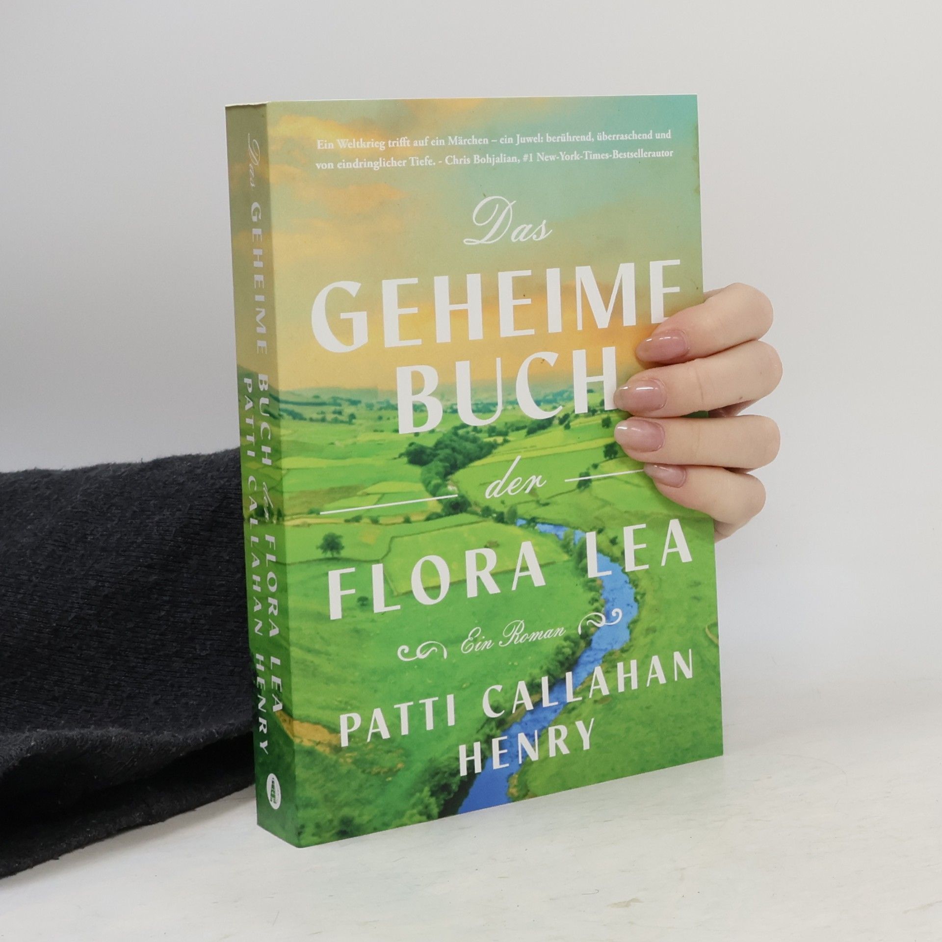 Das geheime Buch der Flora Lea: Mit exklusivem Farbschnitt