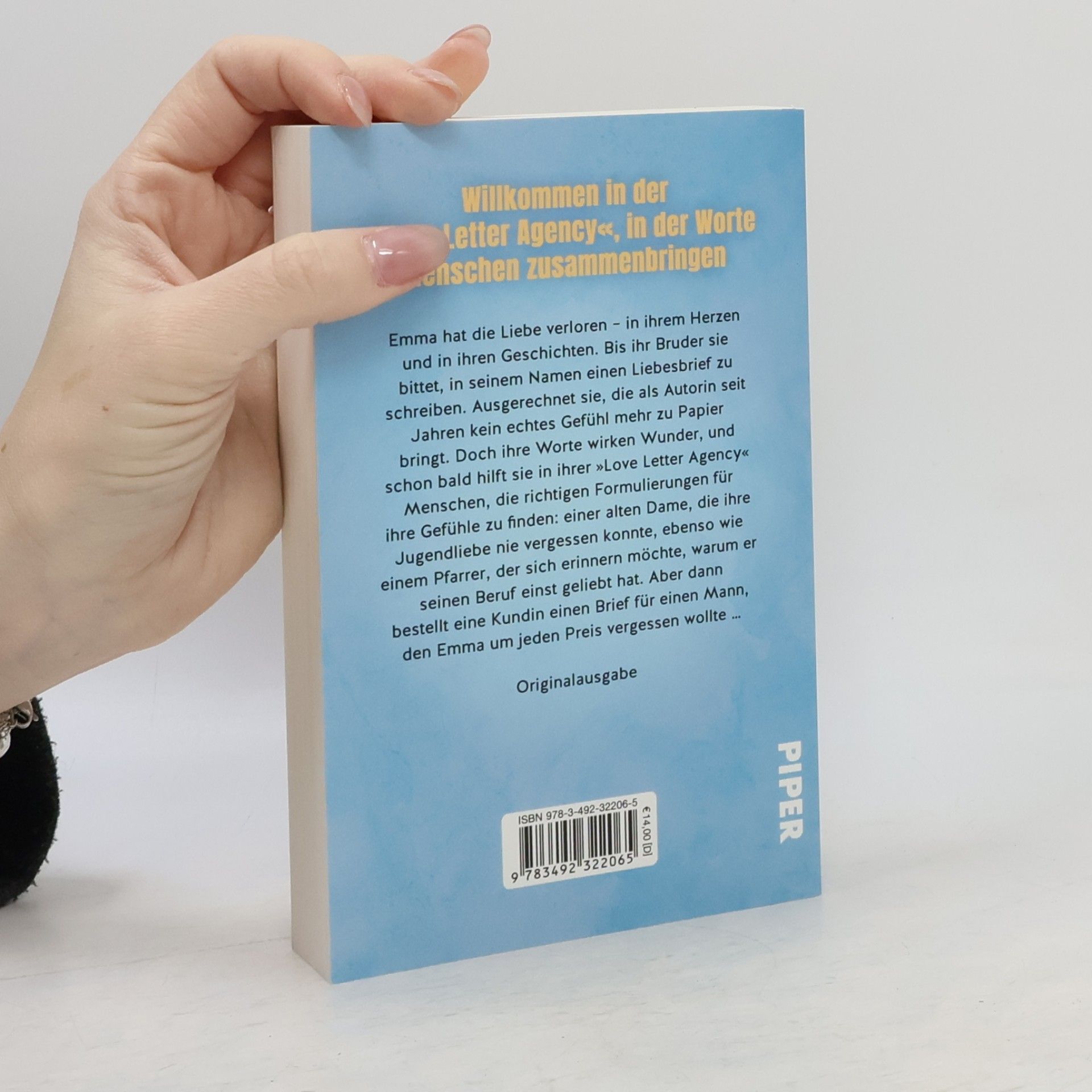 Janina Lorenz Love Letter Agency