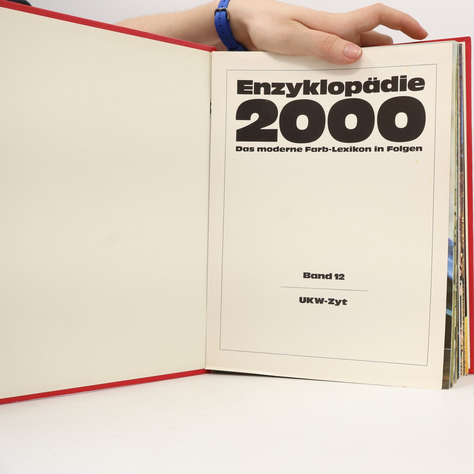 Autorenkollektiv Enzyklopädie 2000. 12 - Ukw-Zyt