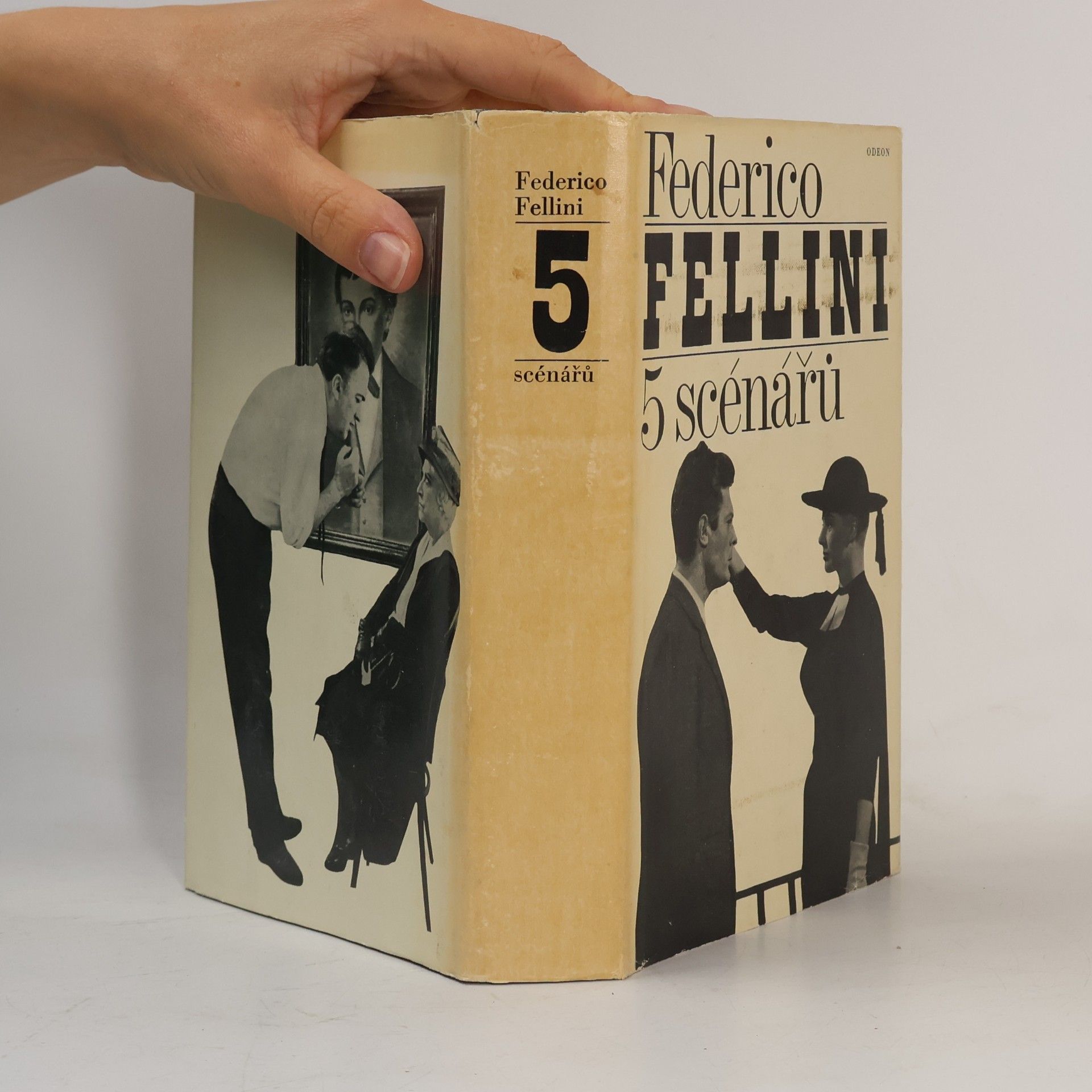 Federico Fellini 5 scénářů
