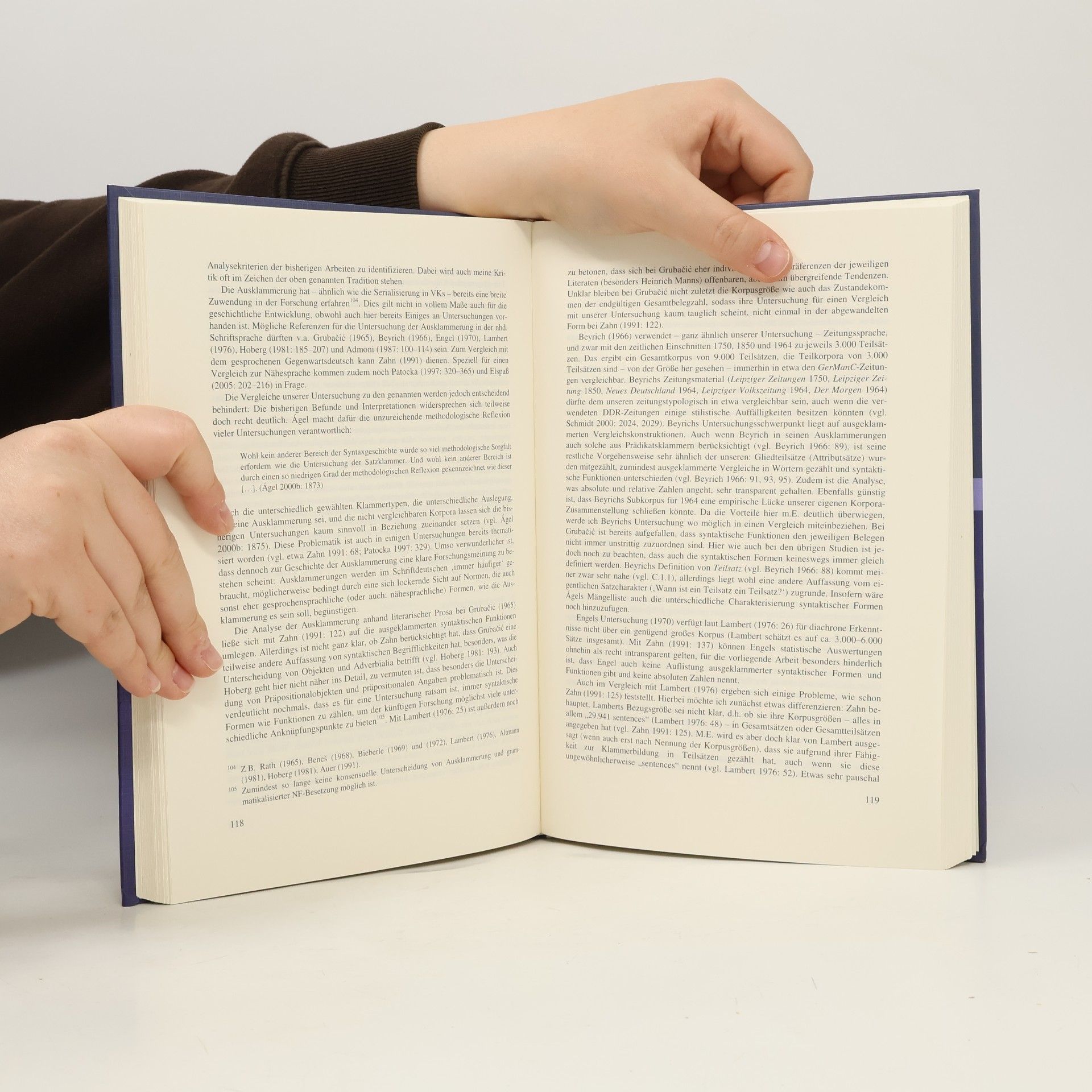 Dr. Konstantin Niehaus Germanistische Bibliothek - 58: Wortstellungsvarianten im Schriftdeutschen