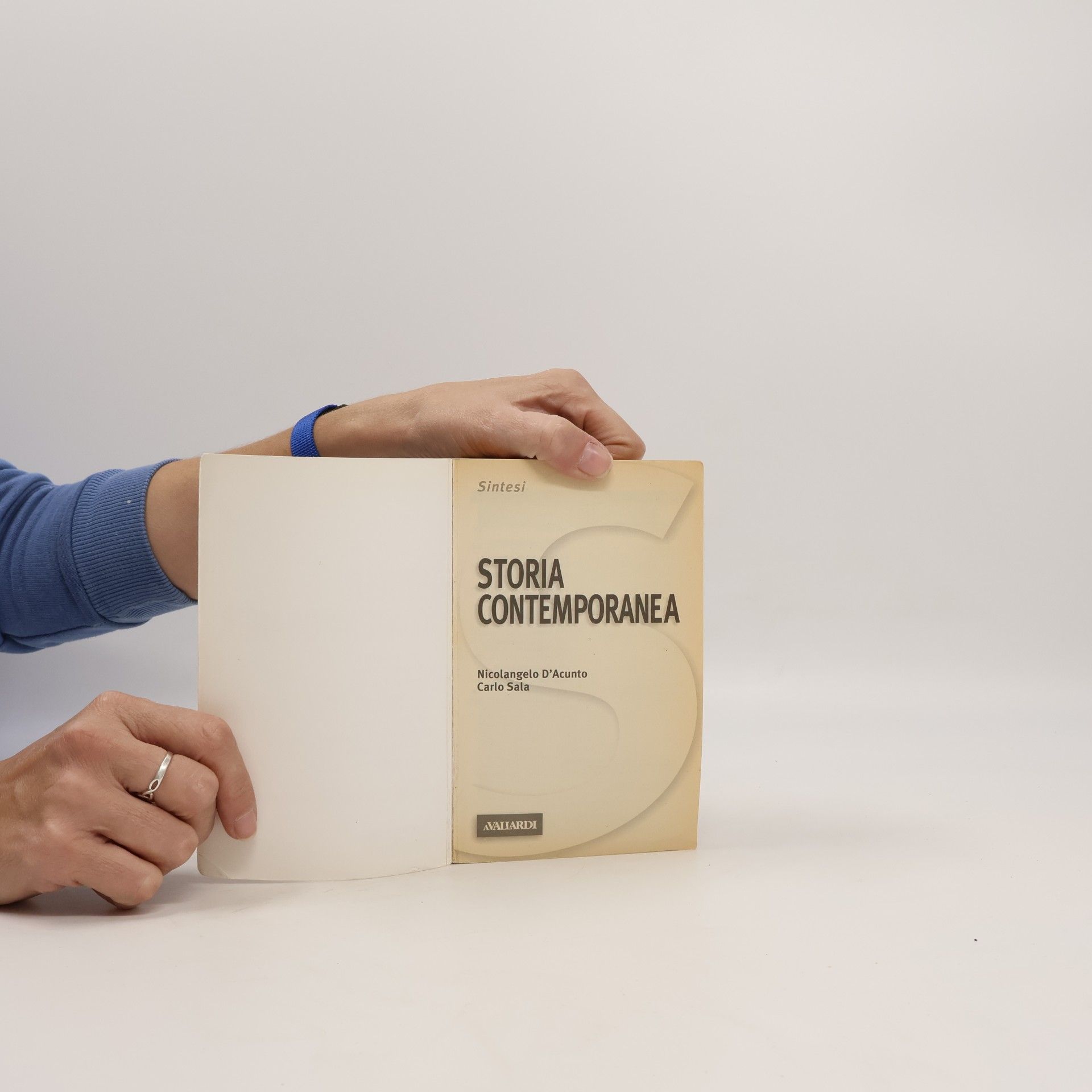 Nicolangelo D'Acunto Sintesi: Storia contemporanea