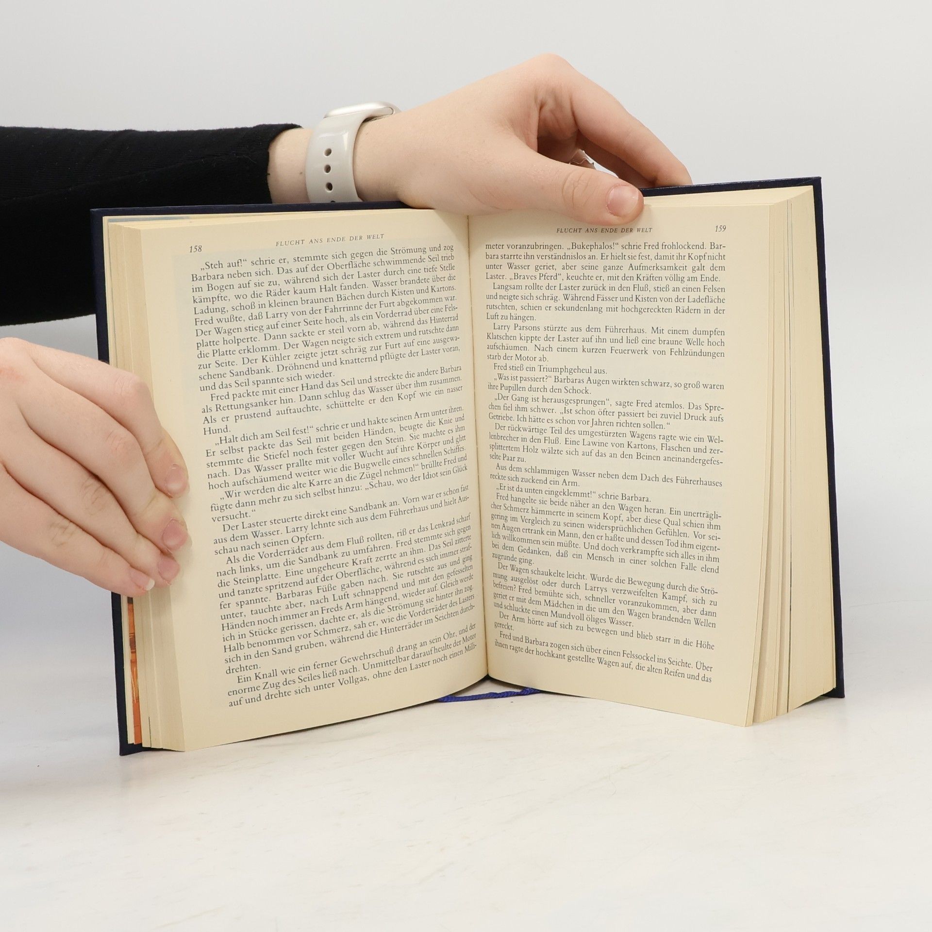 Kolektiv autorů Reader's Digest Auswahlbücher. Flucht ans Ende der Welt. In Jedem Tag steckt ein Geschenk. Der Lord muss sterben. König der Wildnis