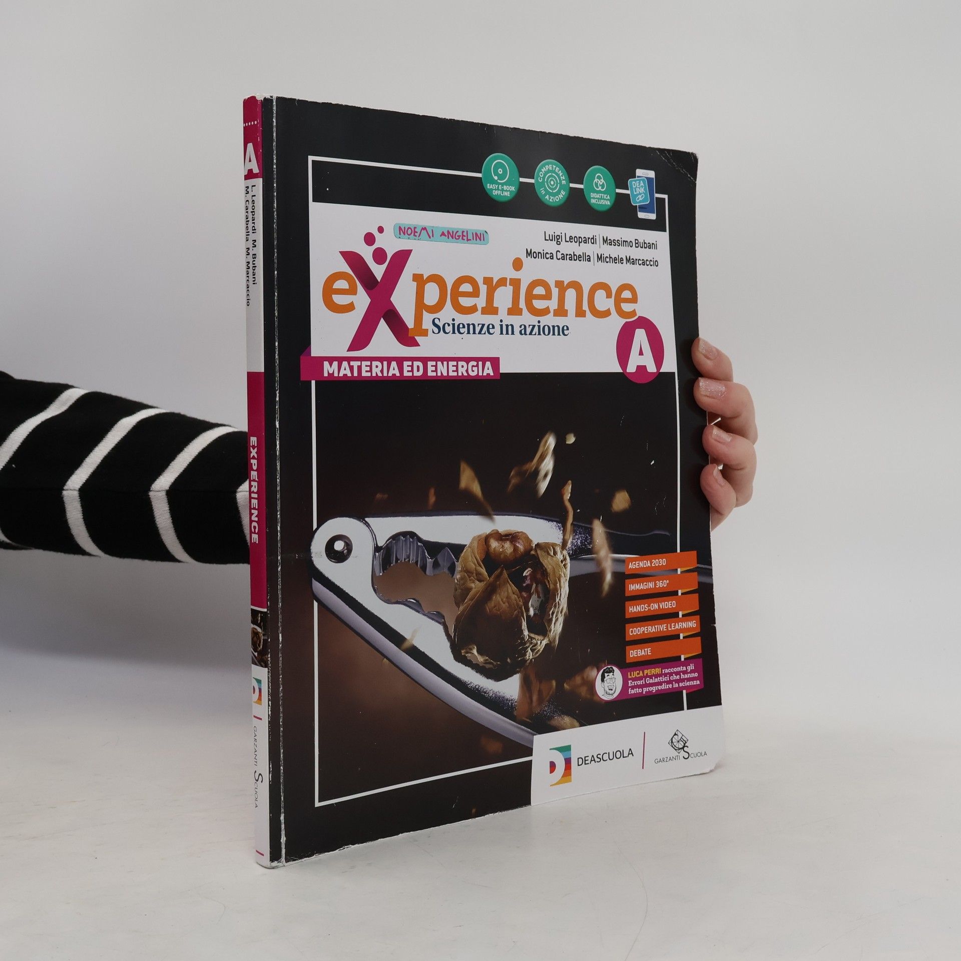 Experience A. Materia ed Energia