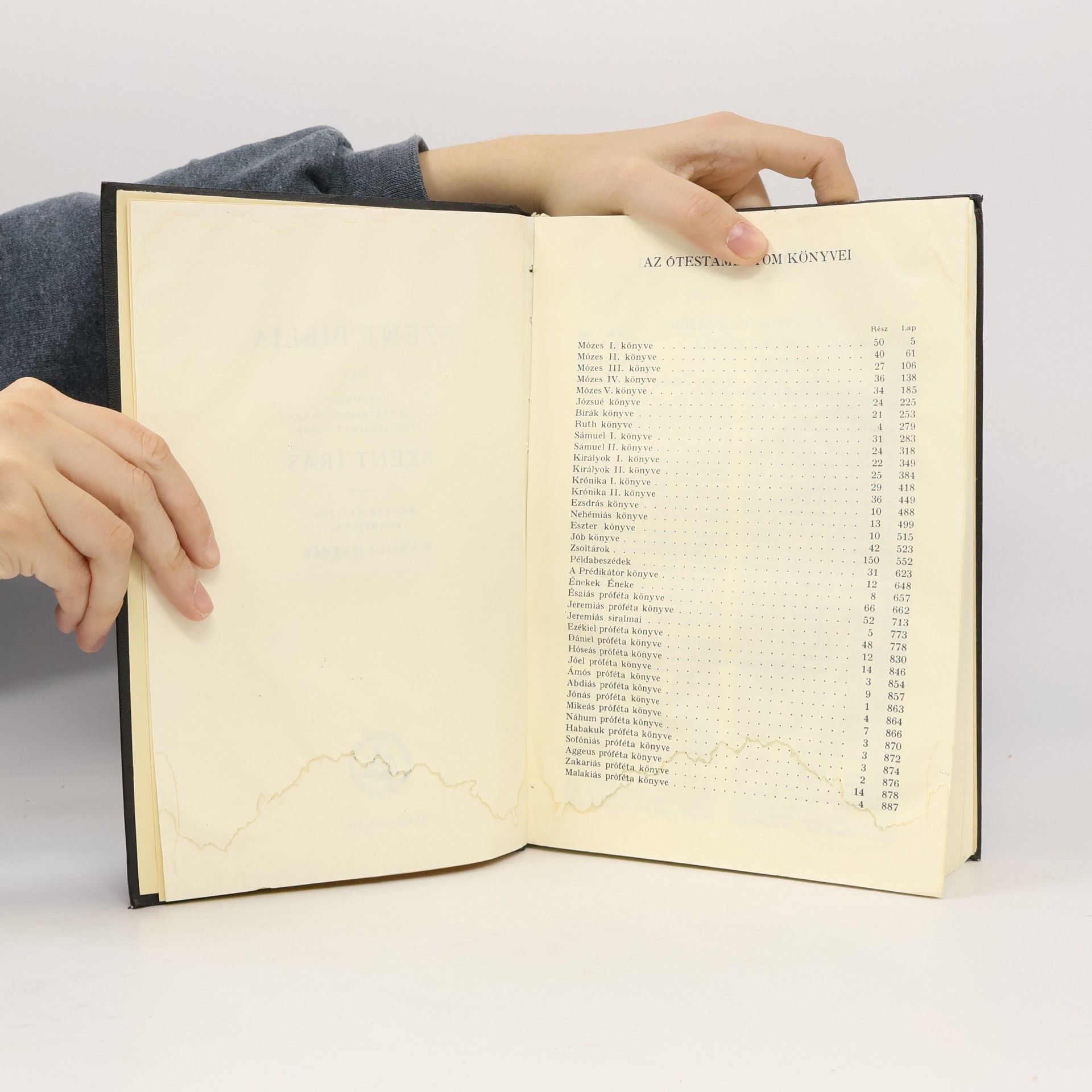 Collectif d'auteurs Szent Biblia