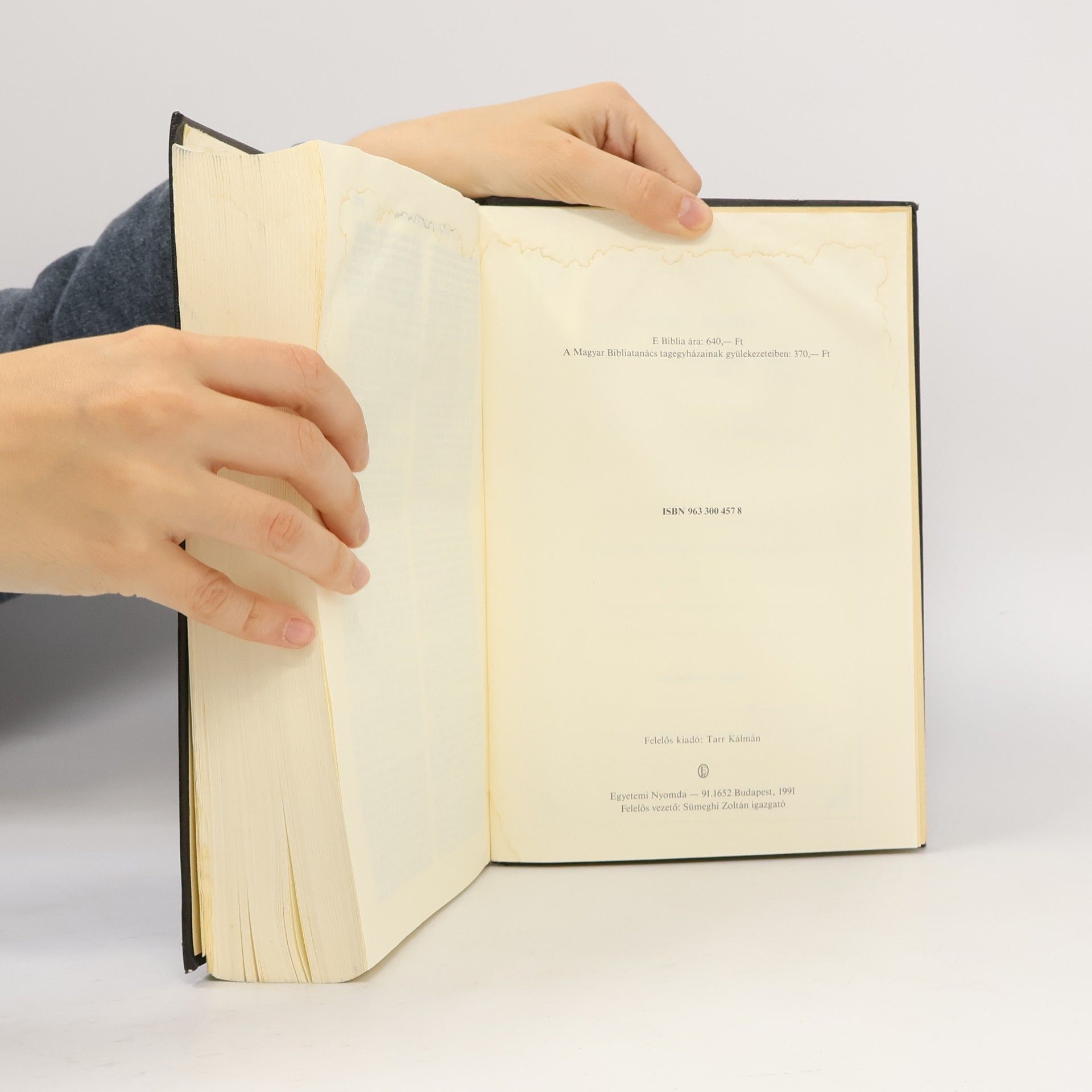 Collectif d'auteurs Szent Biblia