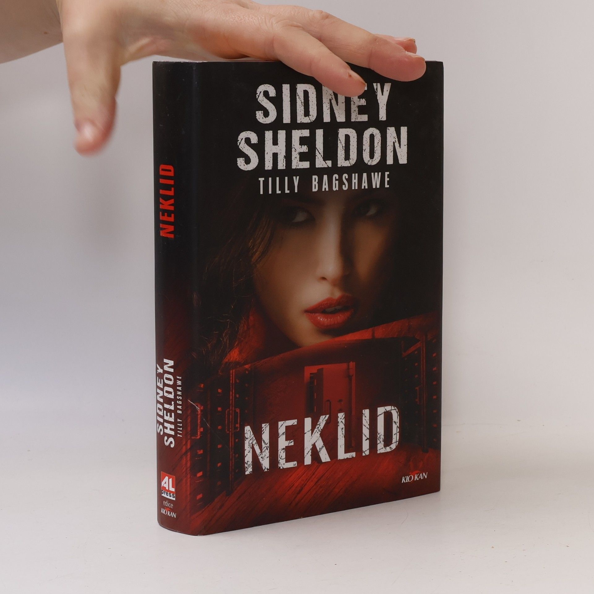 Neklid