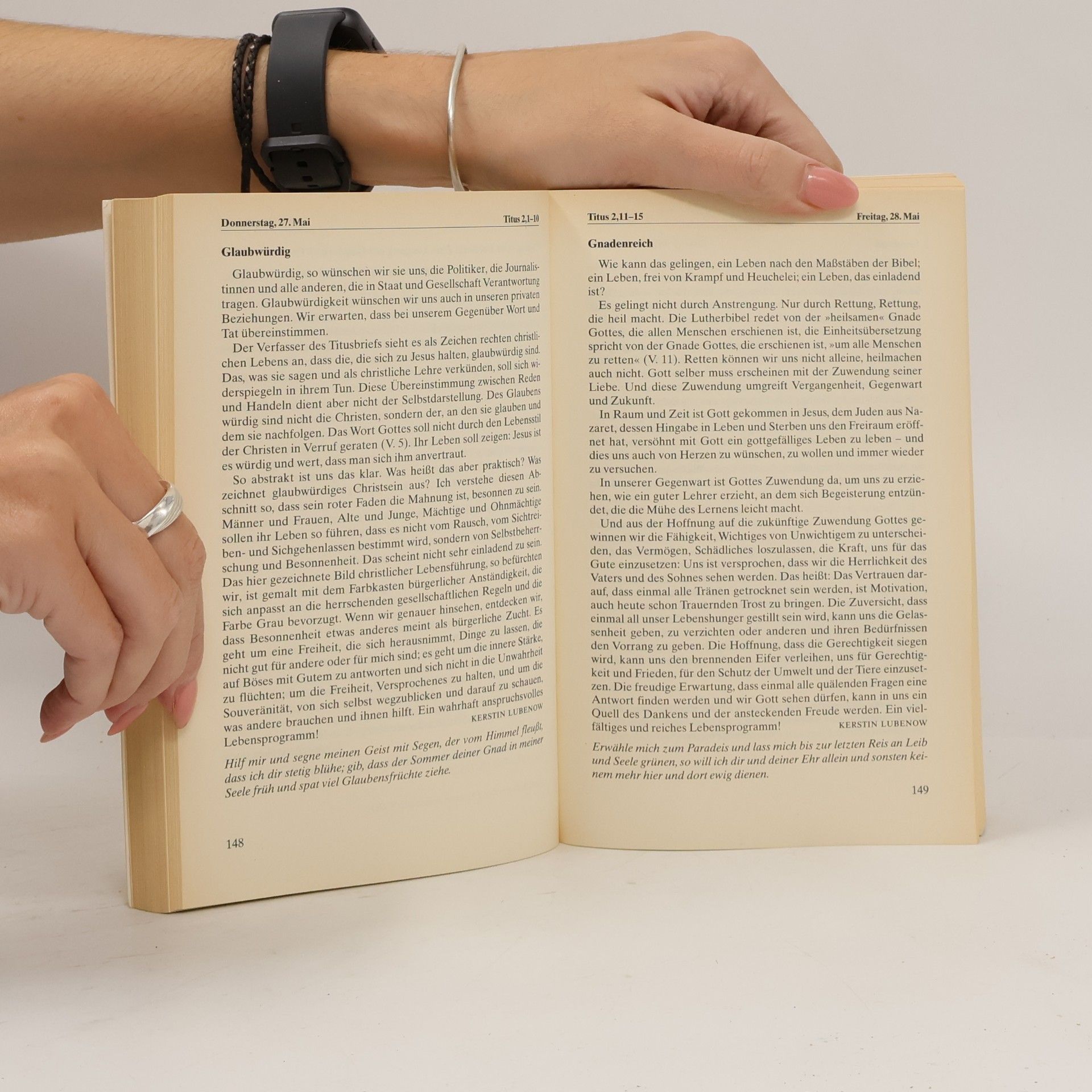 Various authors Mit der Bibel durch das Jahr 2004