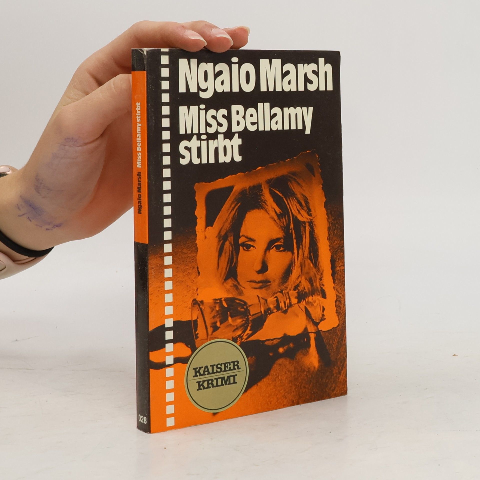 Ngaio Marsh Miss Bellamy stirbt
