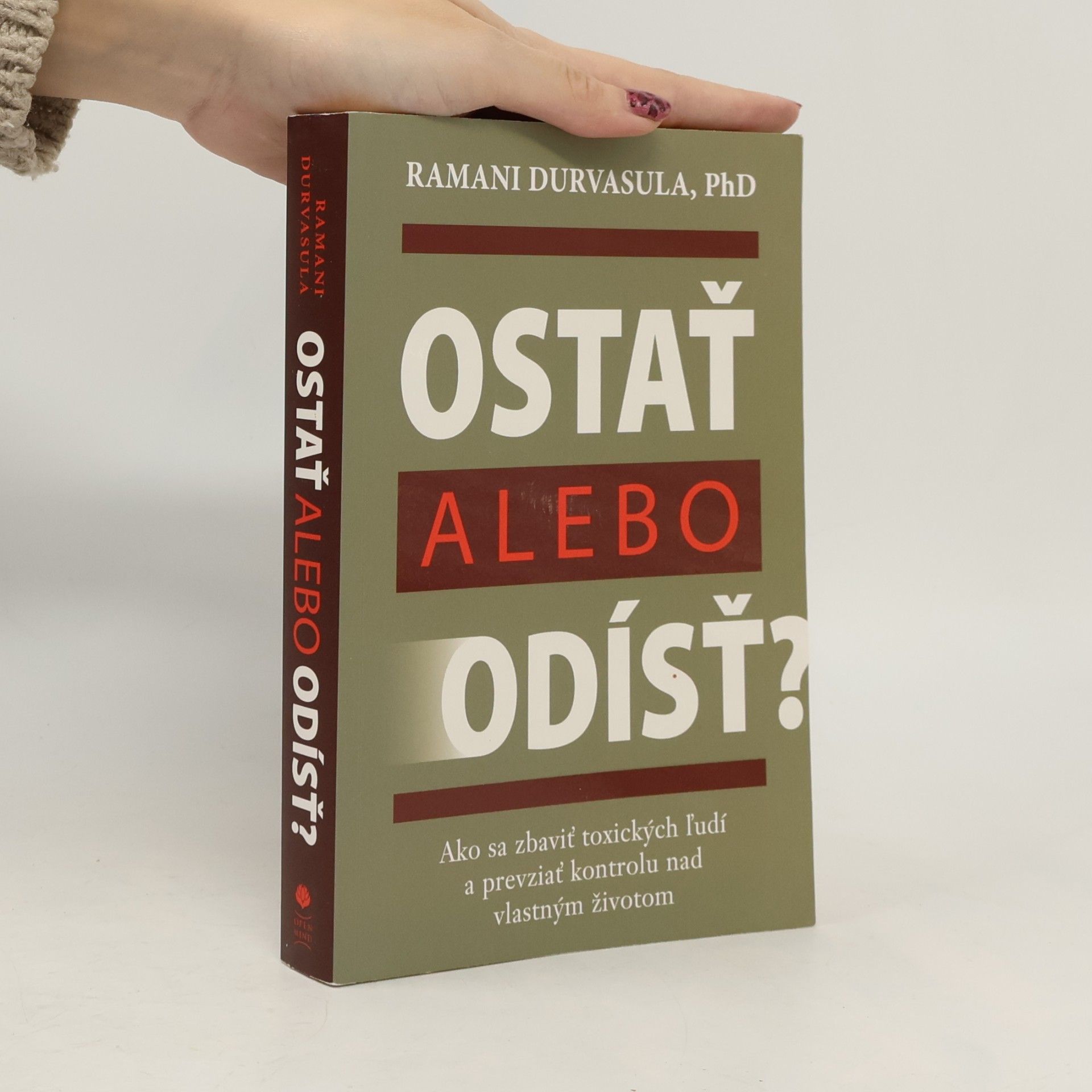Ostať alebo odísť?